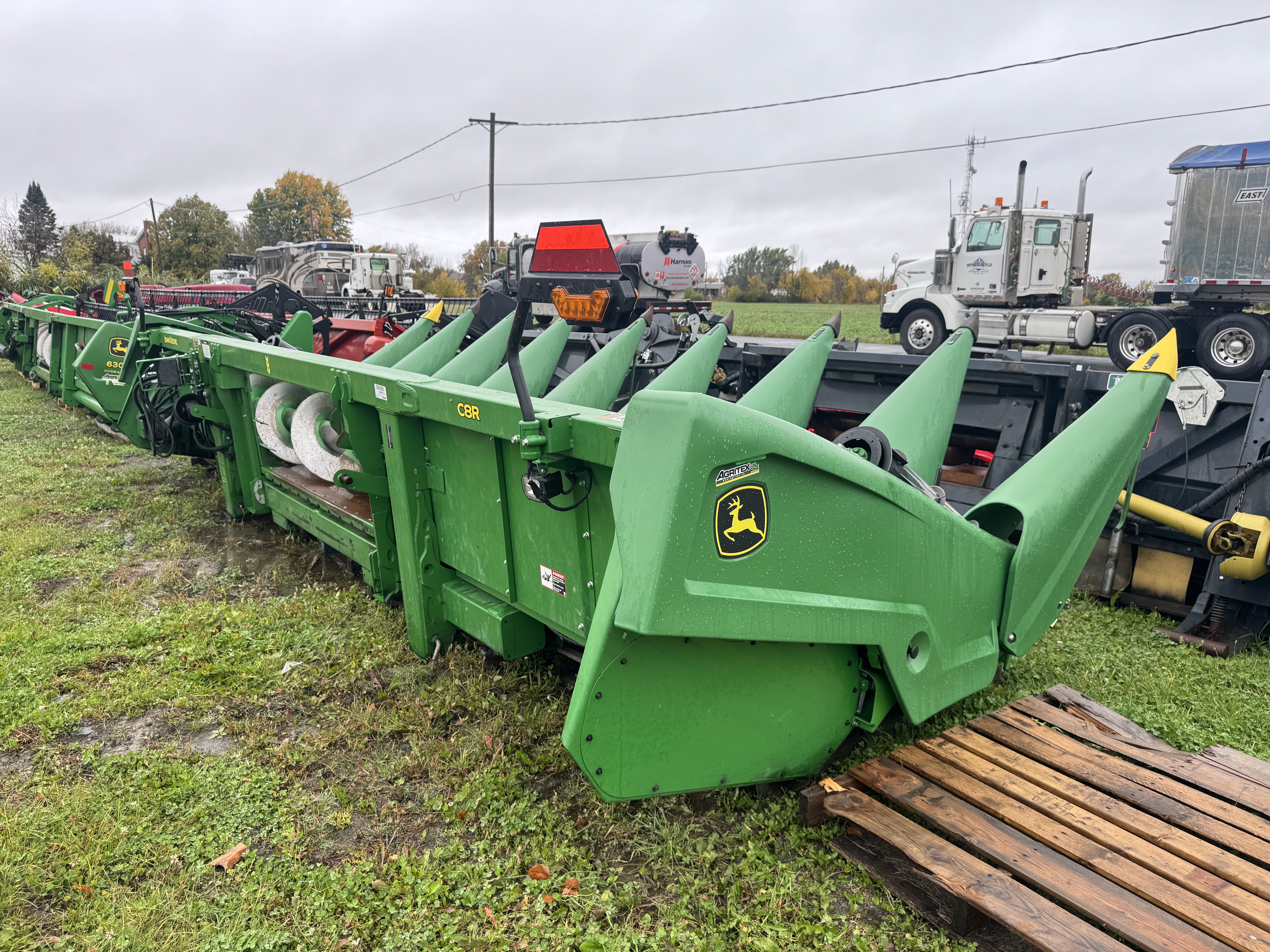 John Deere C8R