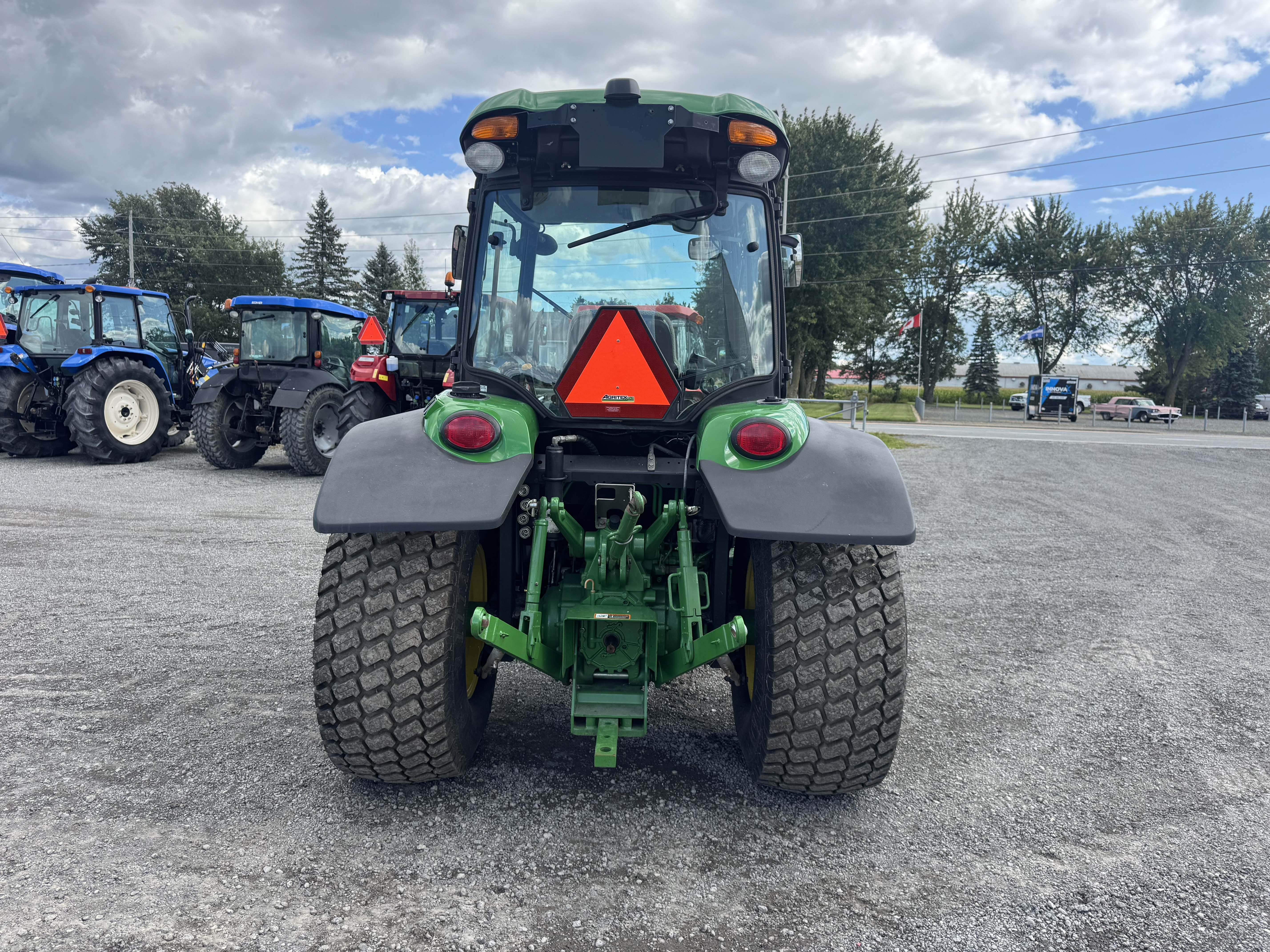 John Deere 4066R TURF