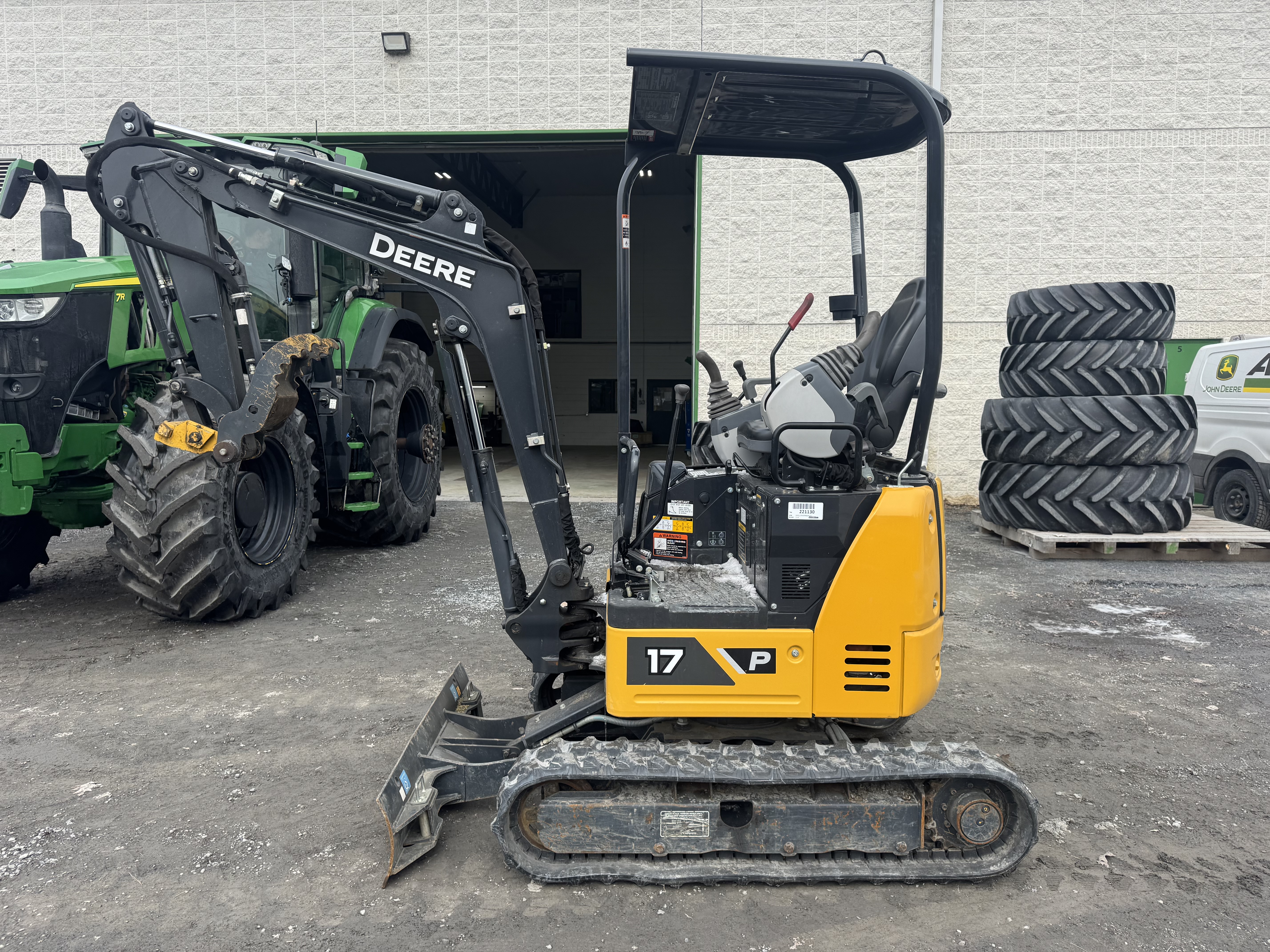 John Deere 17P 