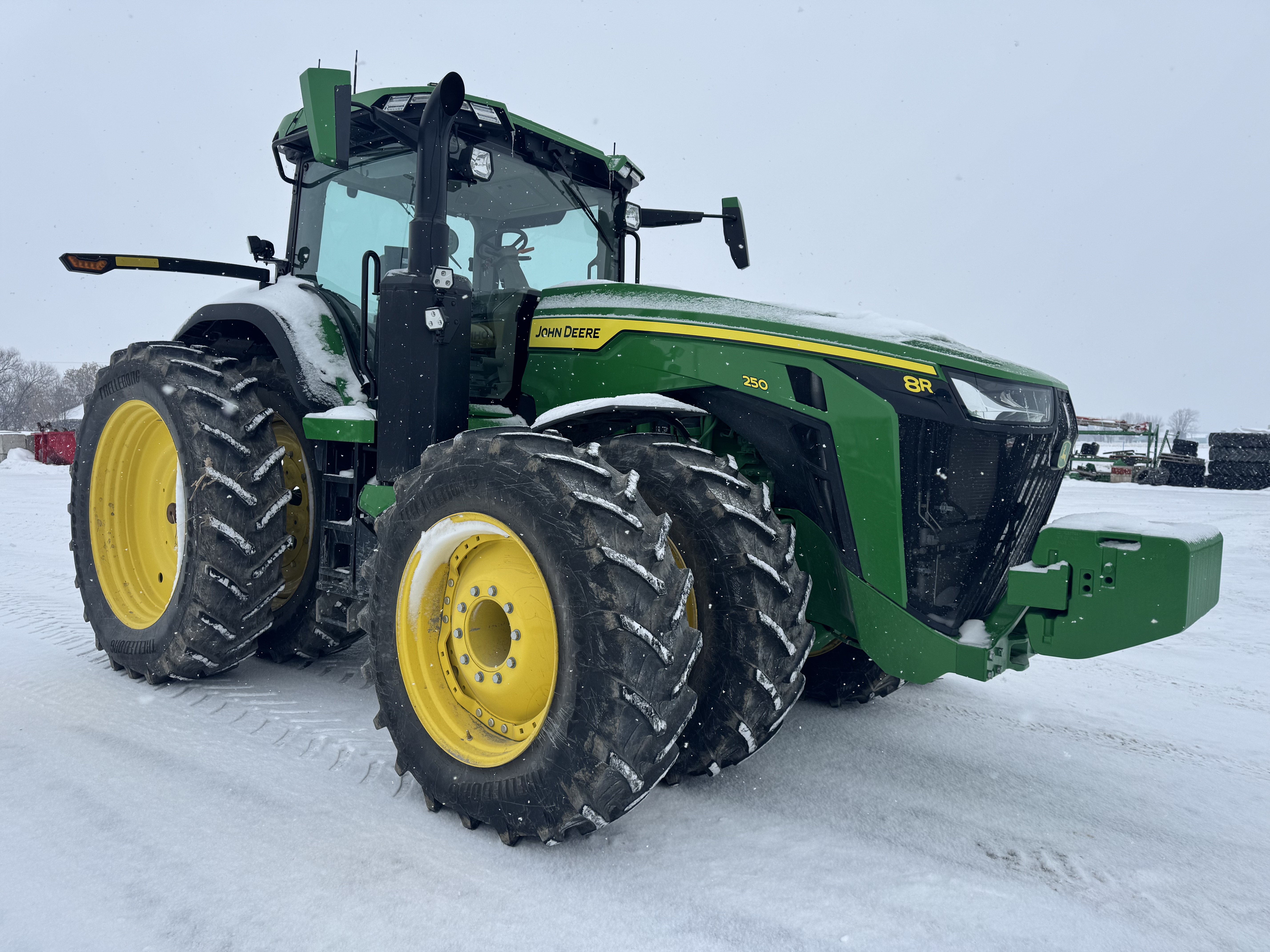 John Deere 8R 250