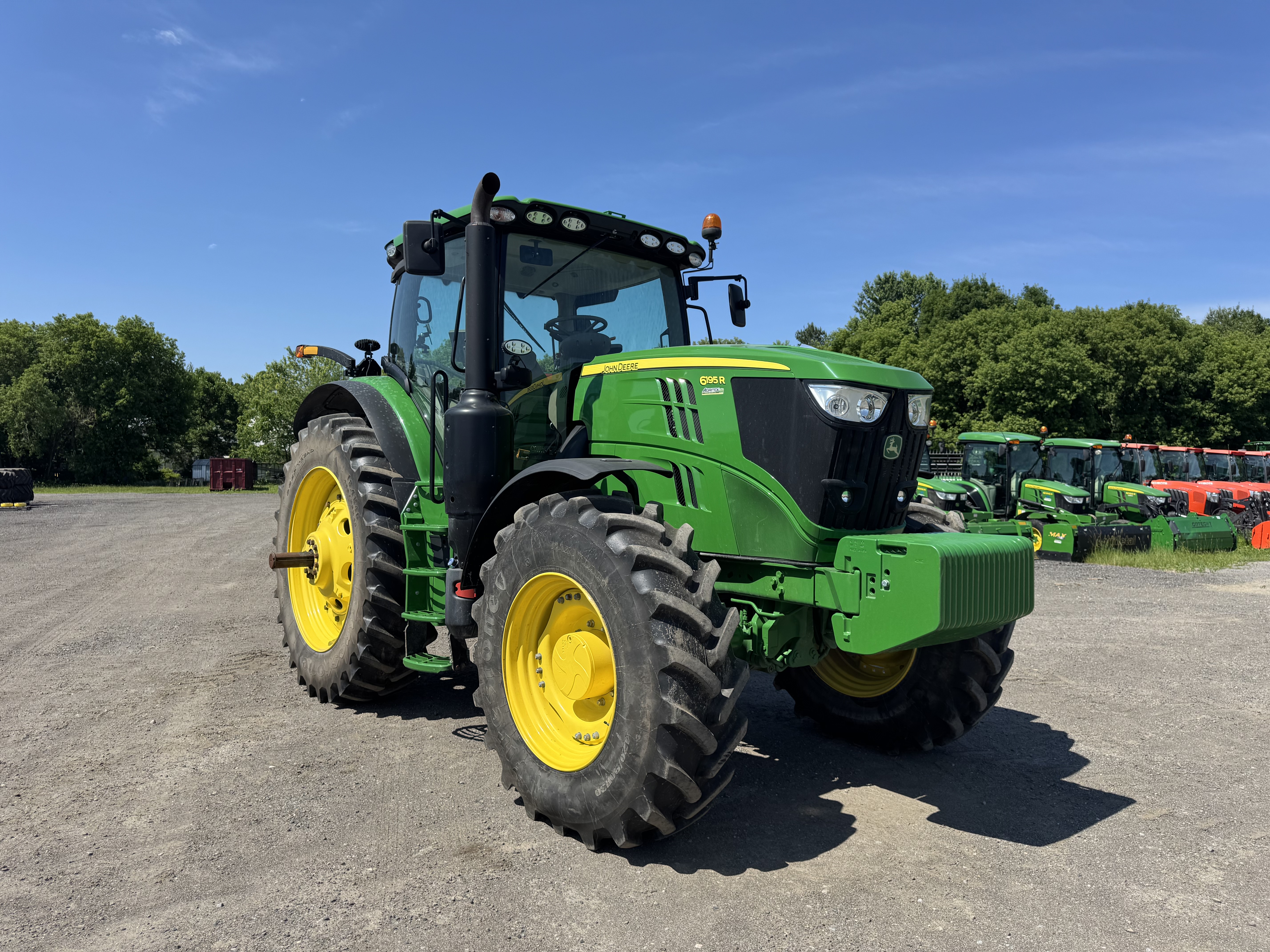 John Deere 6195R 