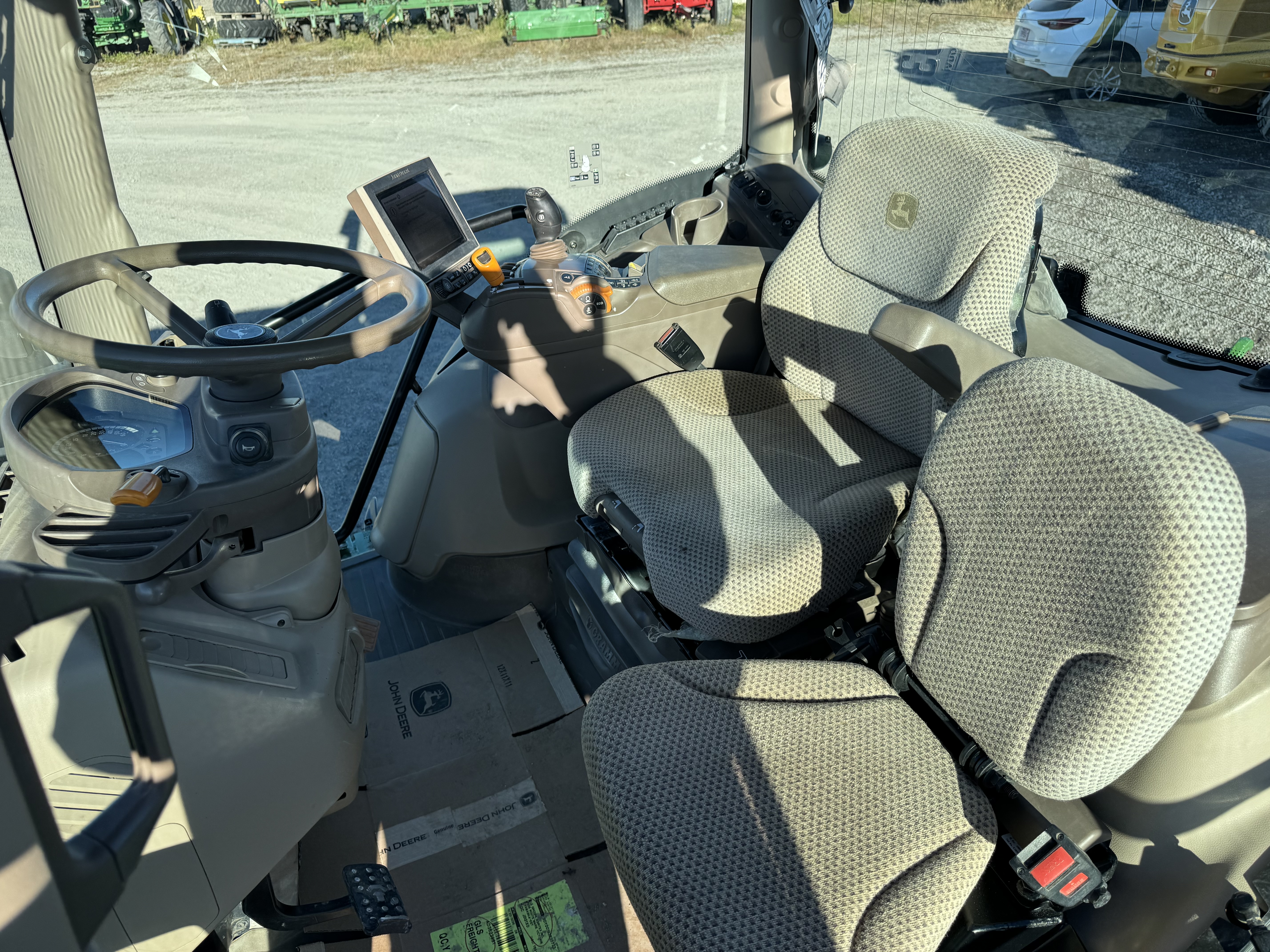 John Deere 6110R