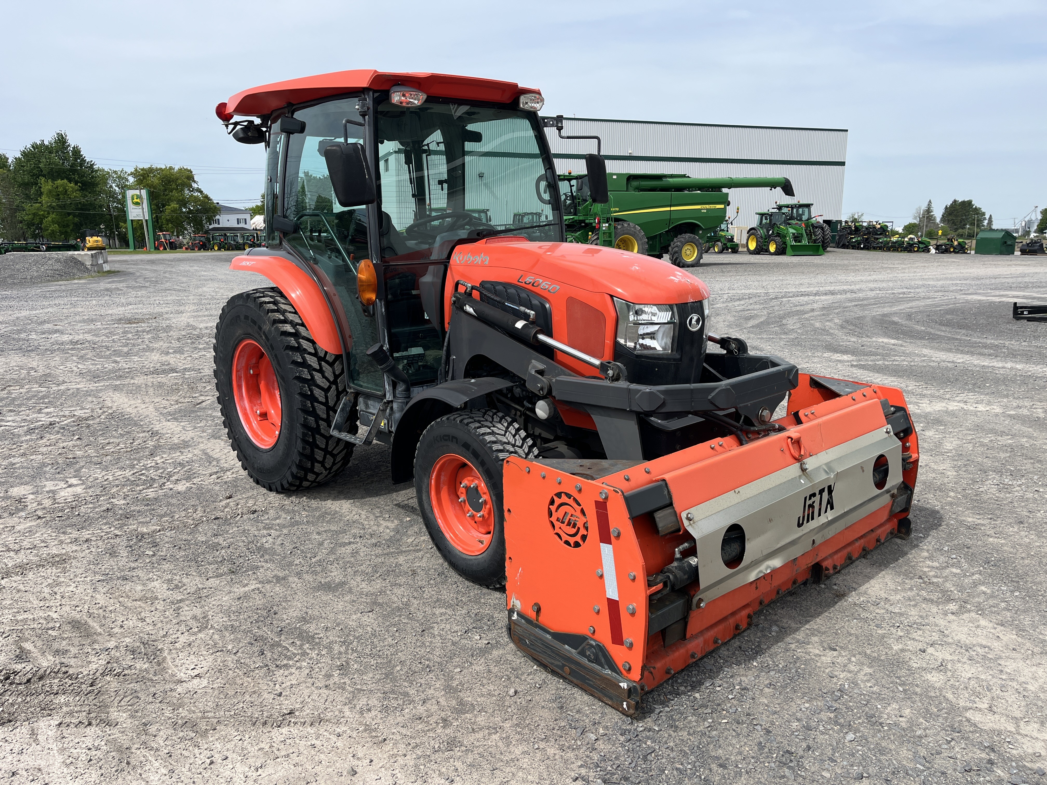 Kubota L6060 GRATTE NOKIAN