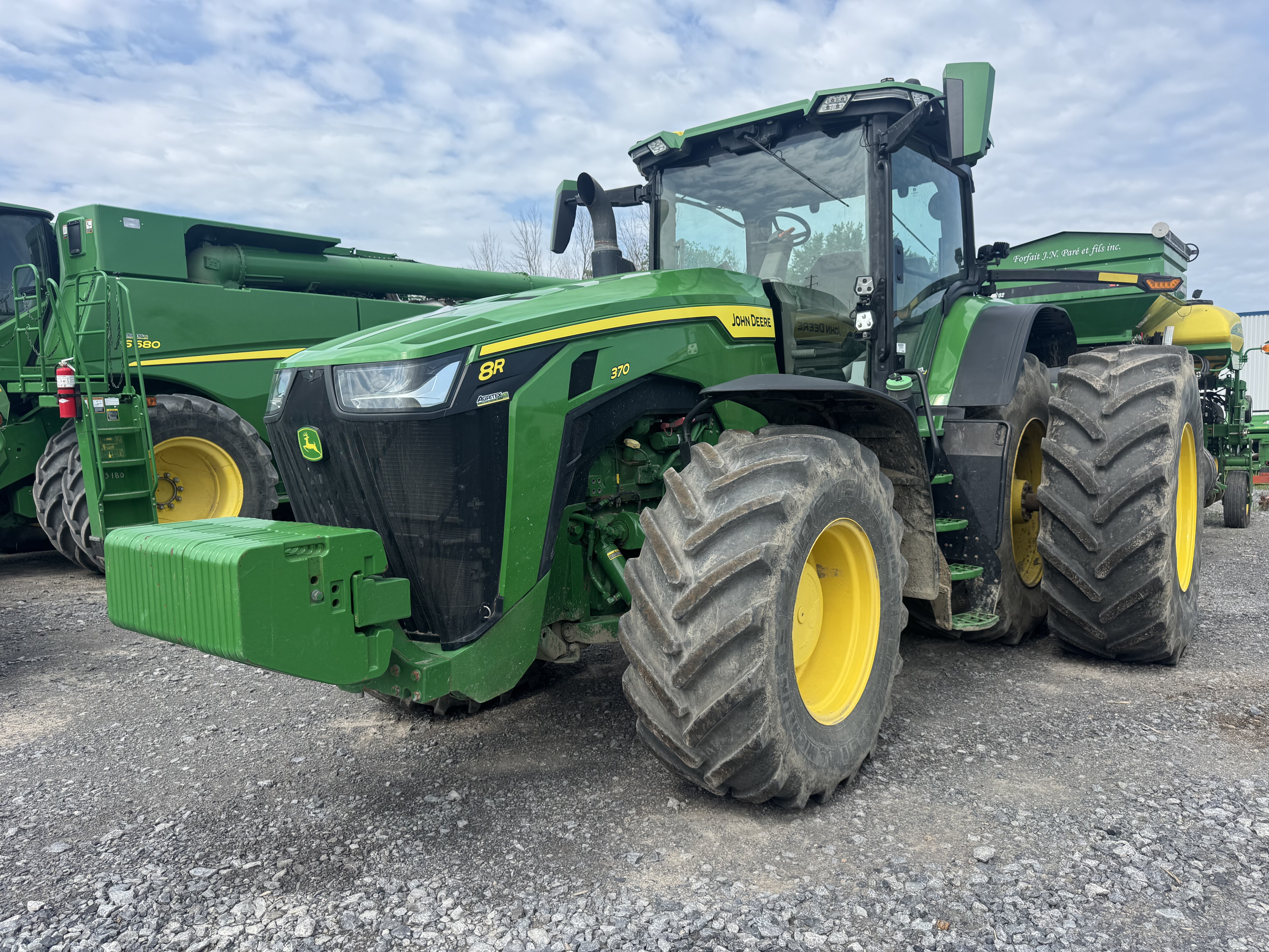 John Deere 8R 370