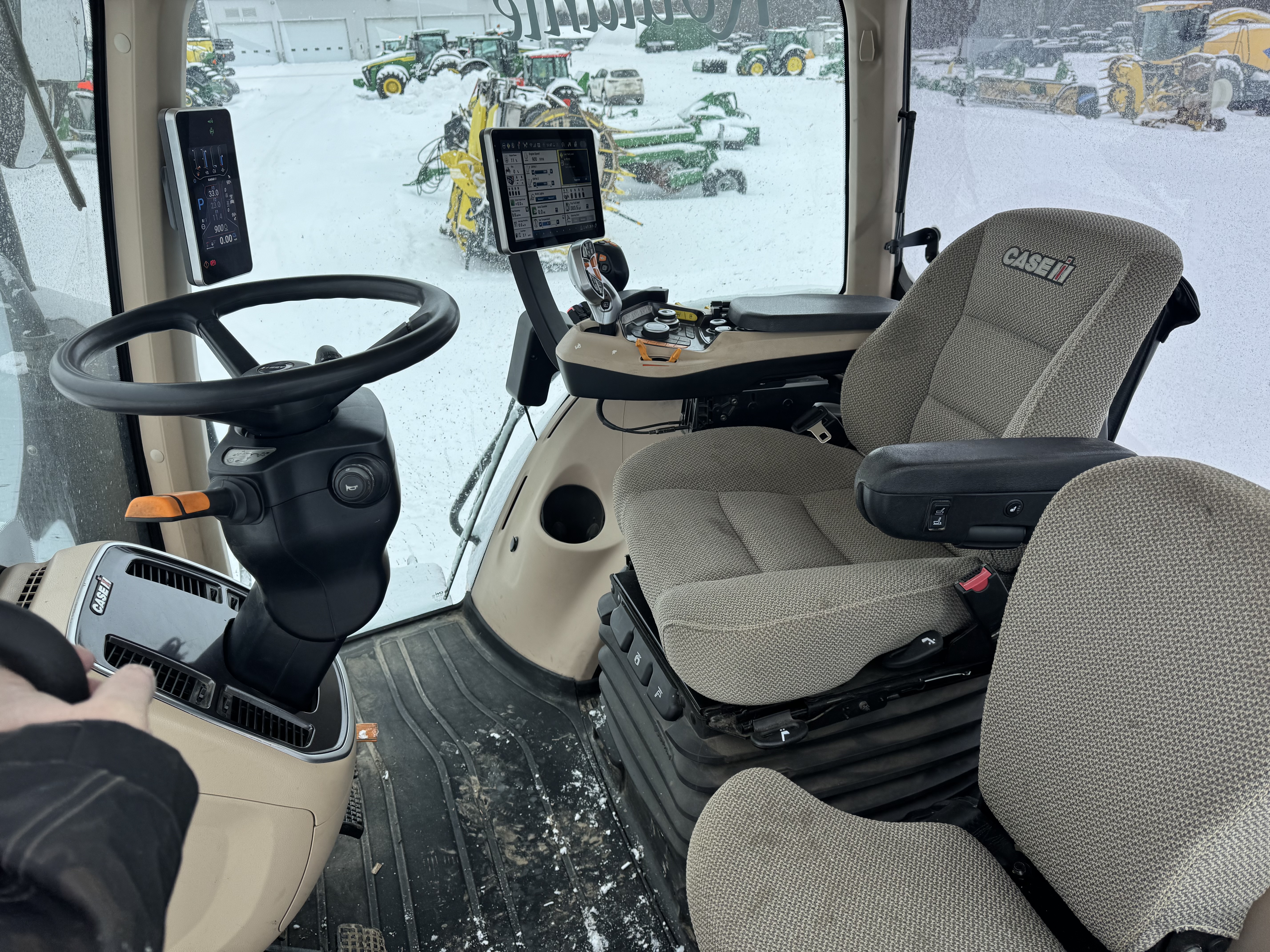 Case/IH MAGNUM 310 FRT HITCH + PTO