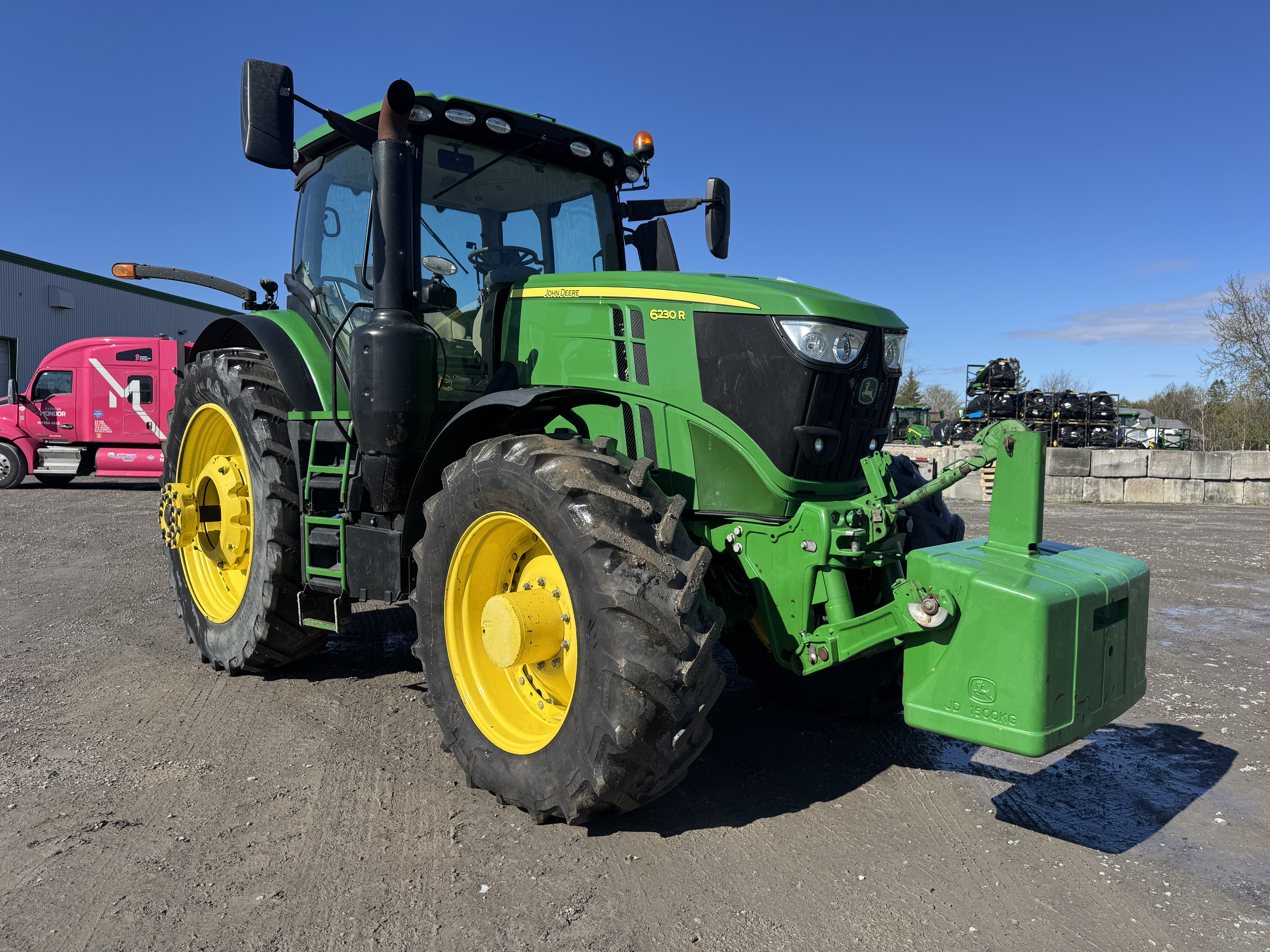 John Deere 6230R FRT HITCH