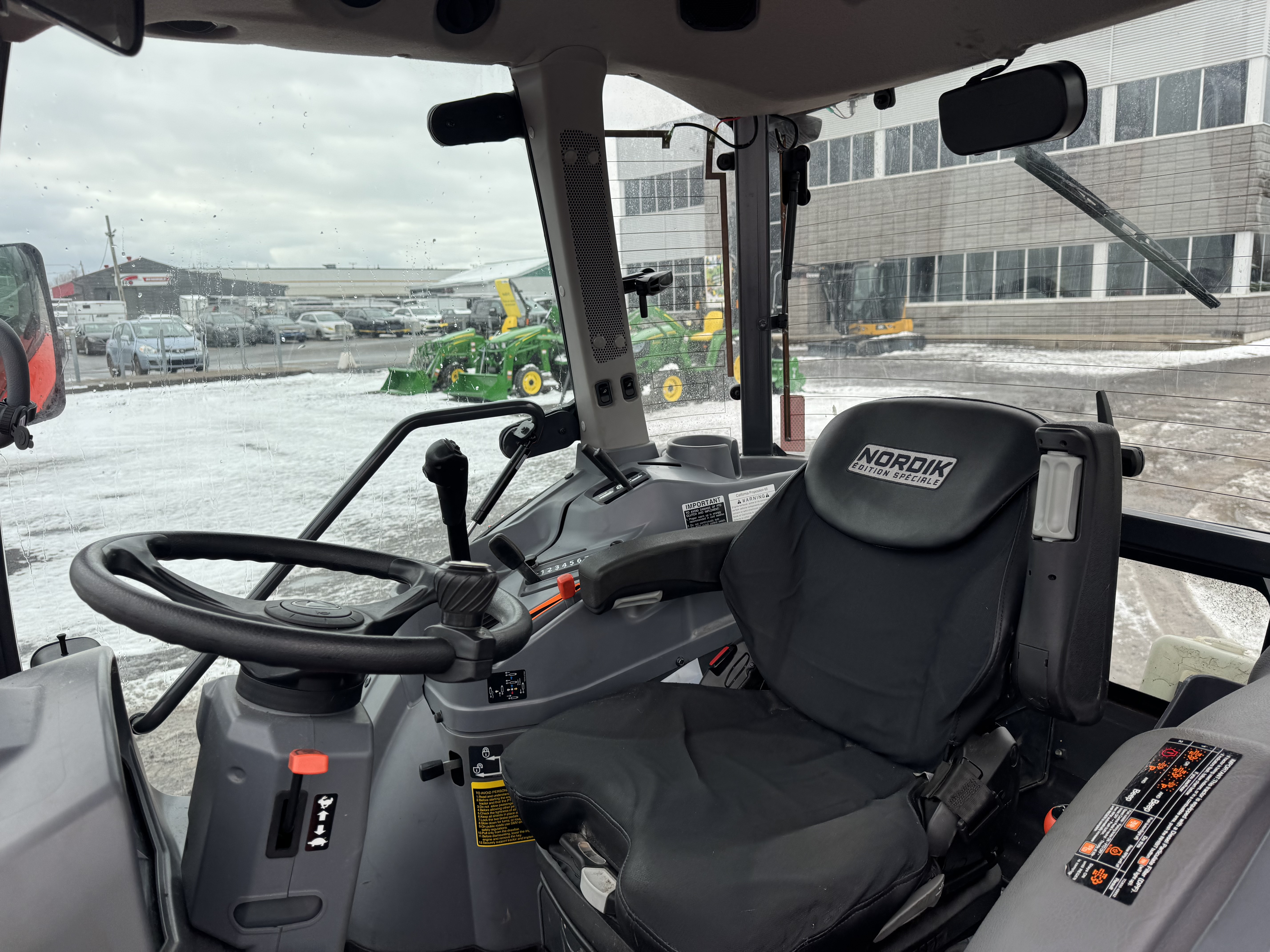 Kubota L6060 GRATTE NOKIAN