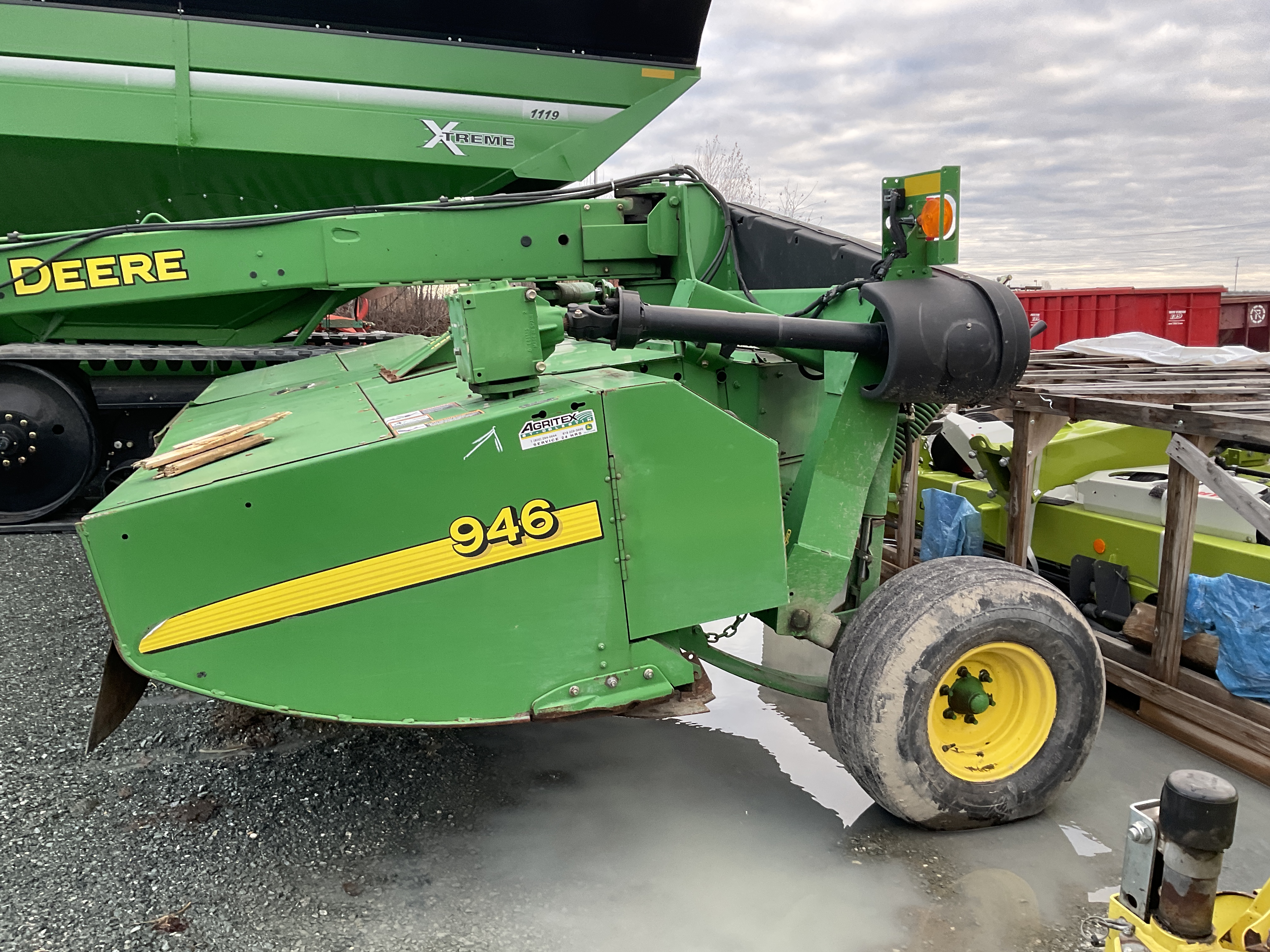 John Deere 946 Moco