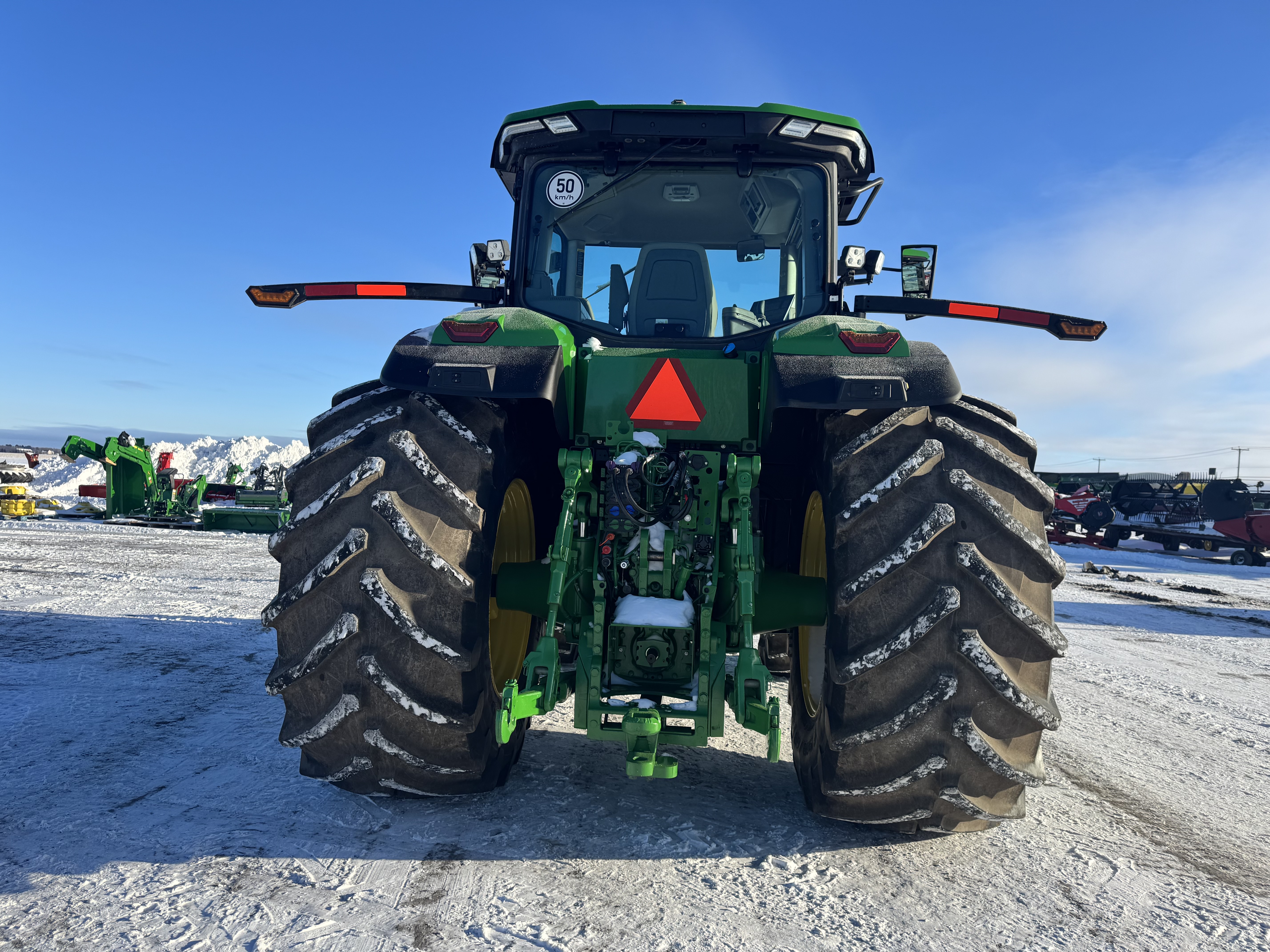 John Deere 8R 230 FRT HITCH