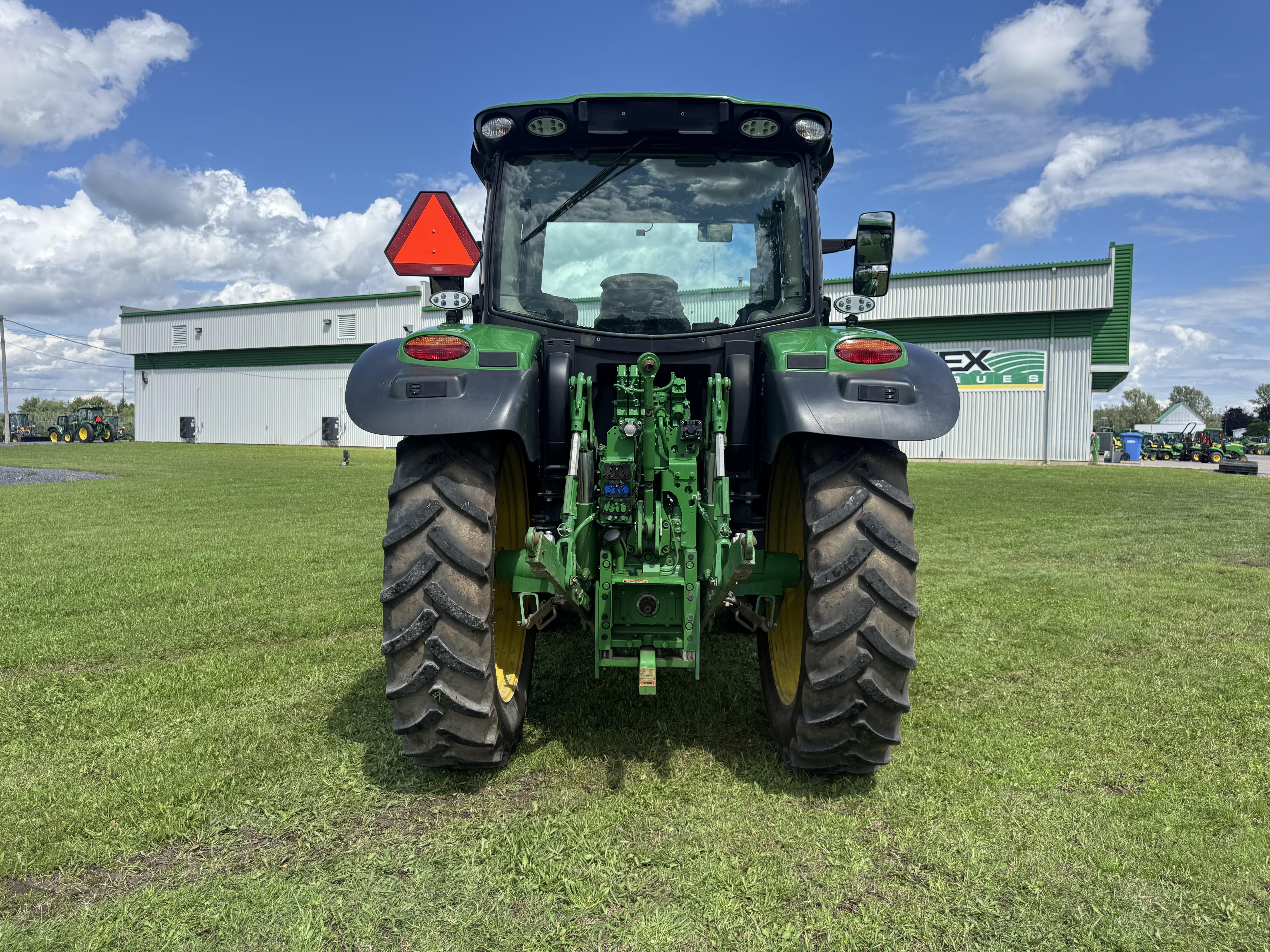 John Deere 6R 110