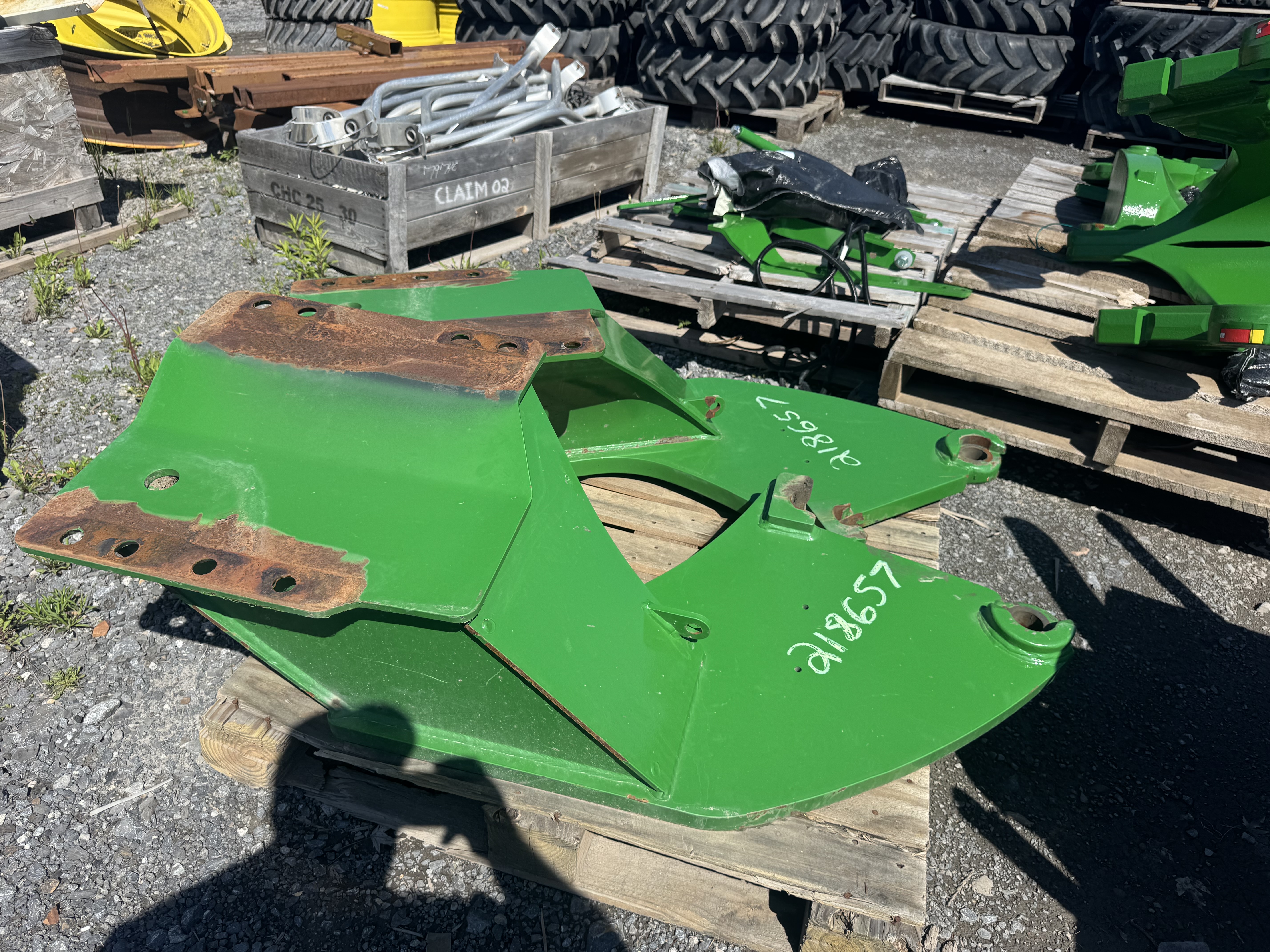 John Deere MOUNTING FRAME 8R H480
