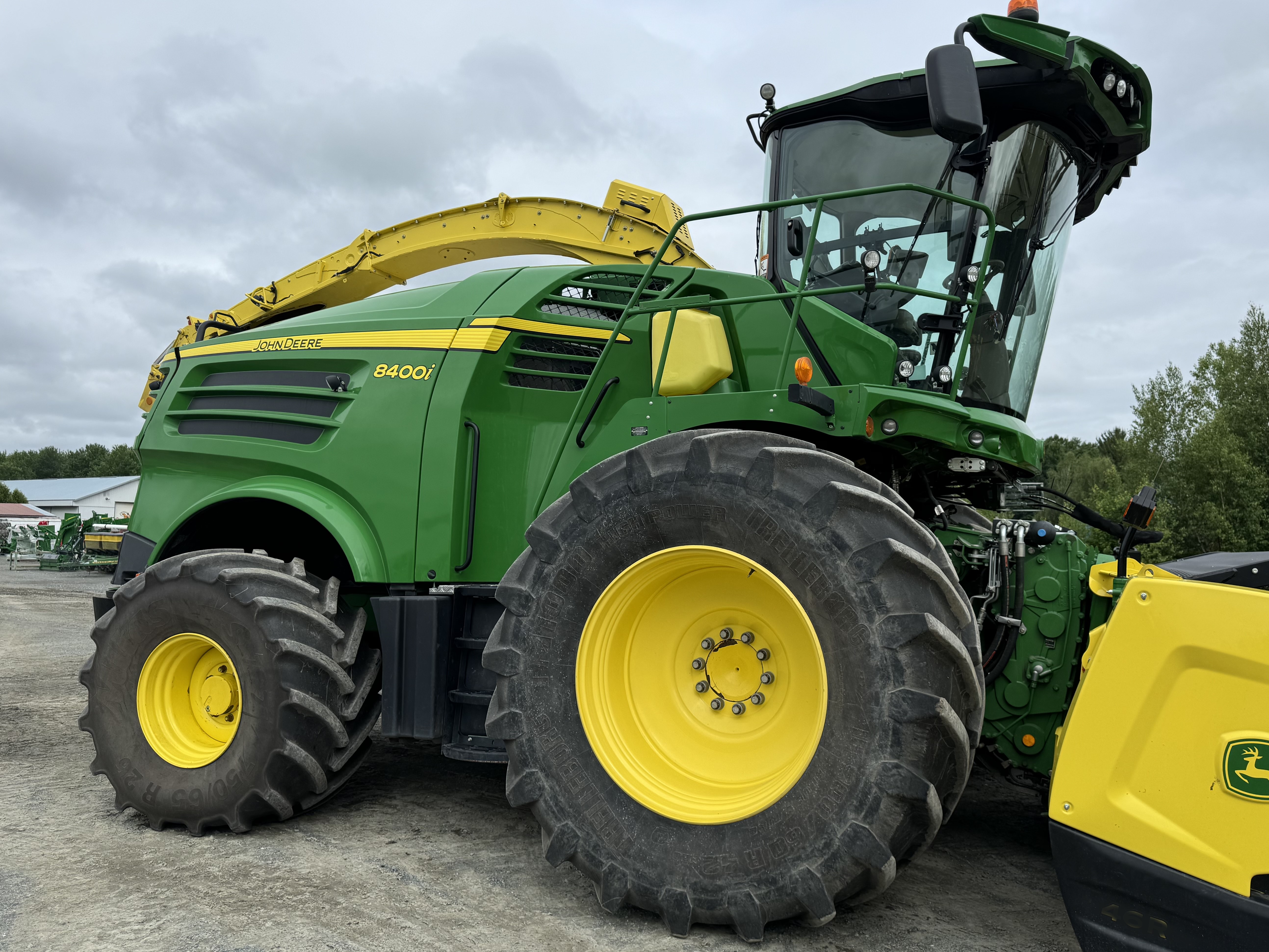 John Deere 8400i 