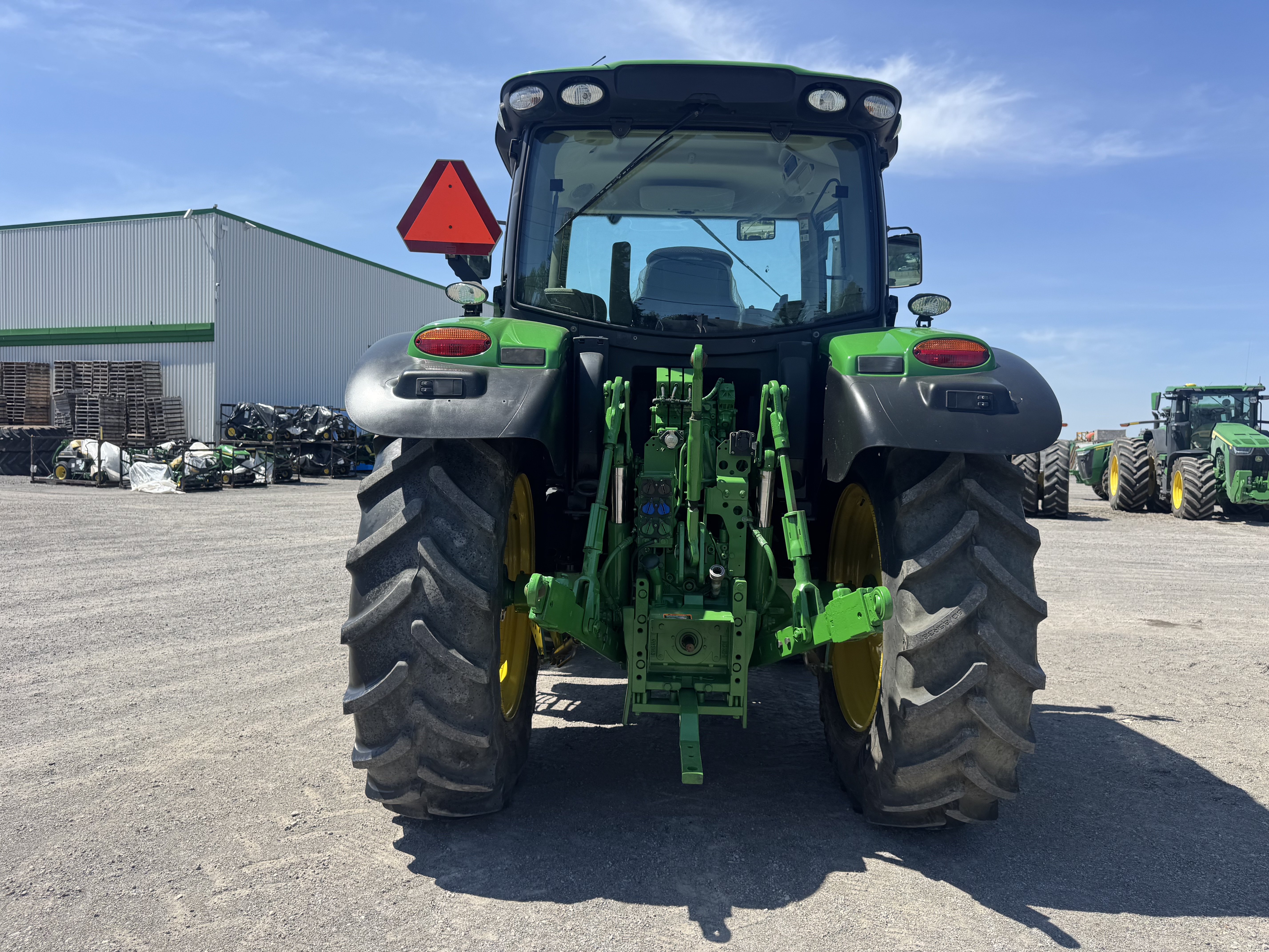 John Deere 6110R