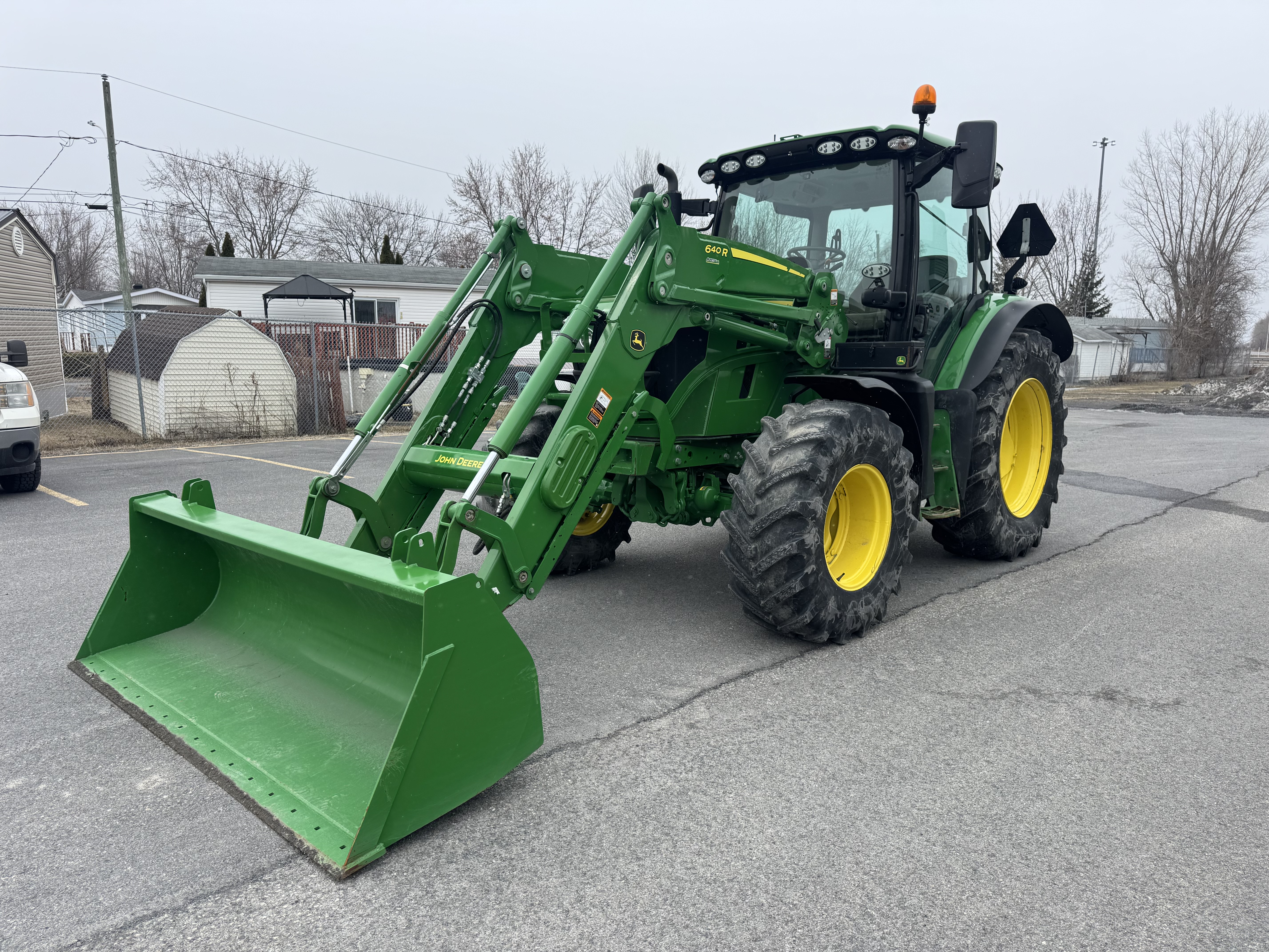 John Deere 6R 110