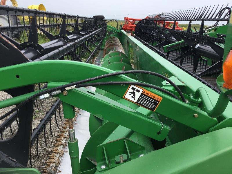 John Deere 630f     *****POUR LES PIECES****