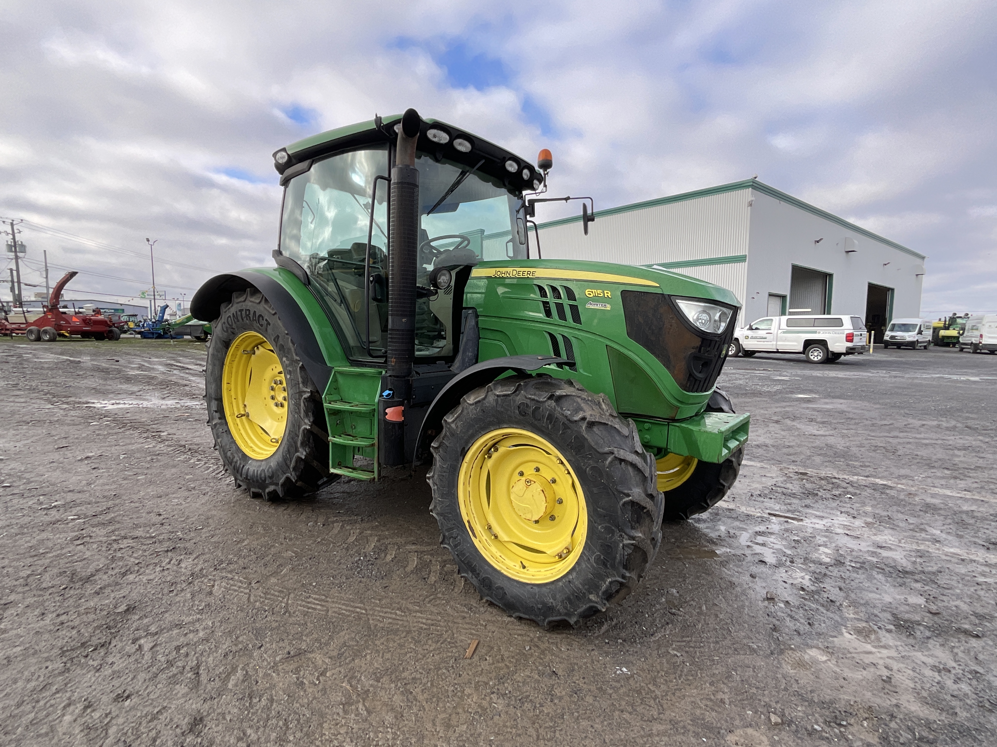 John Deere 6115R