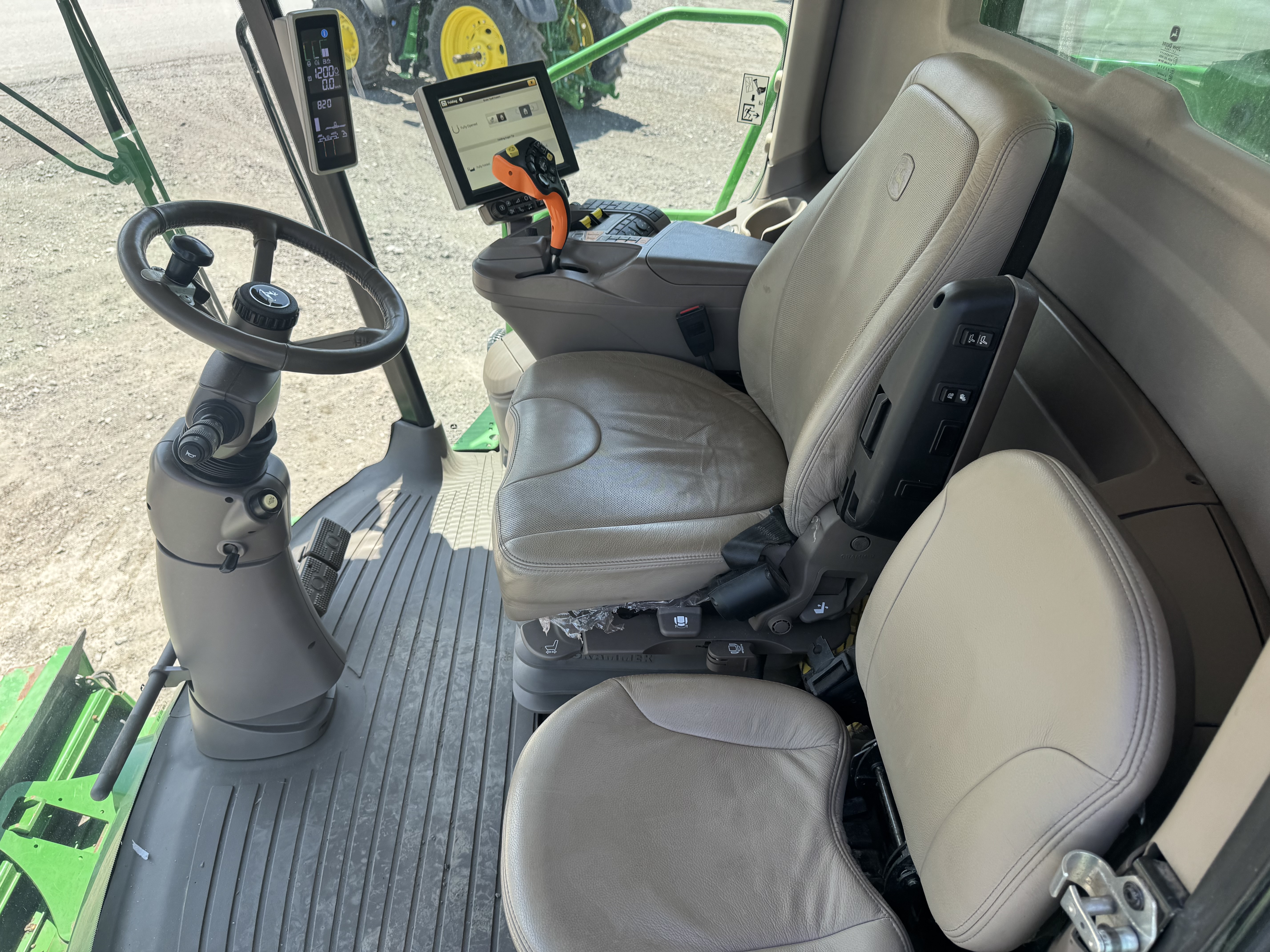 John Deere S770