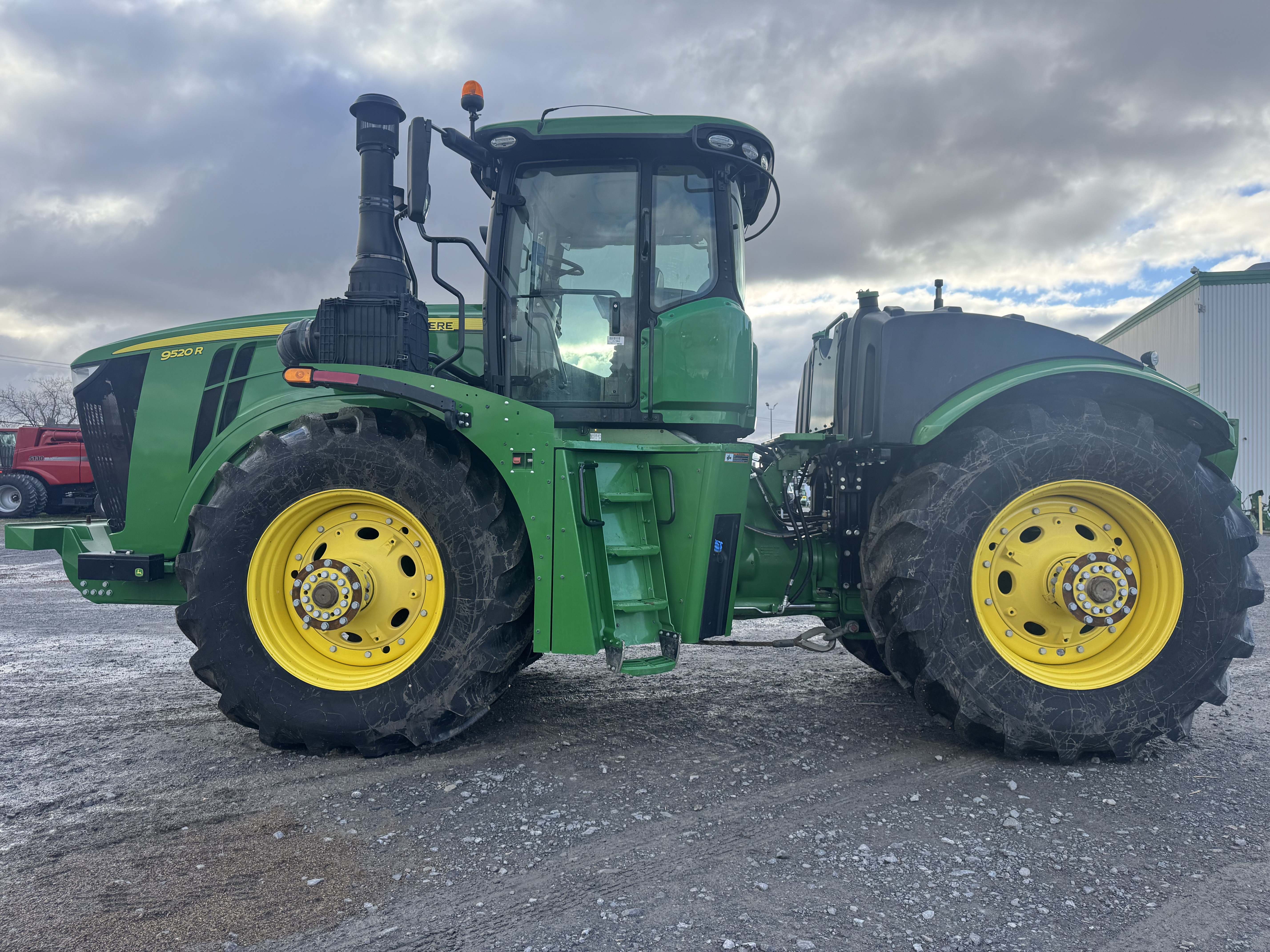 John Deere 9520R 