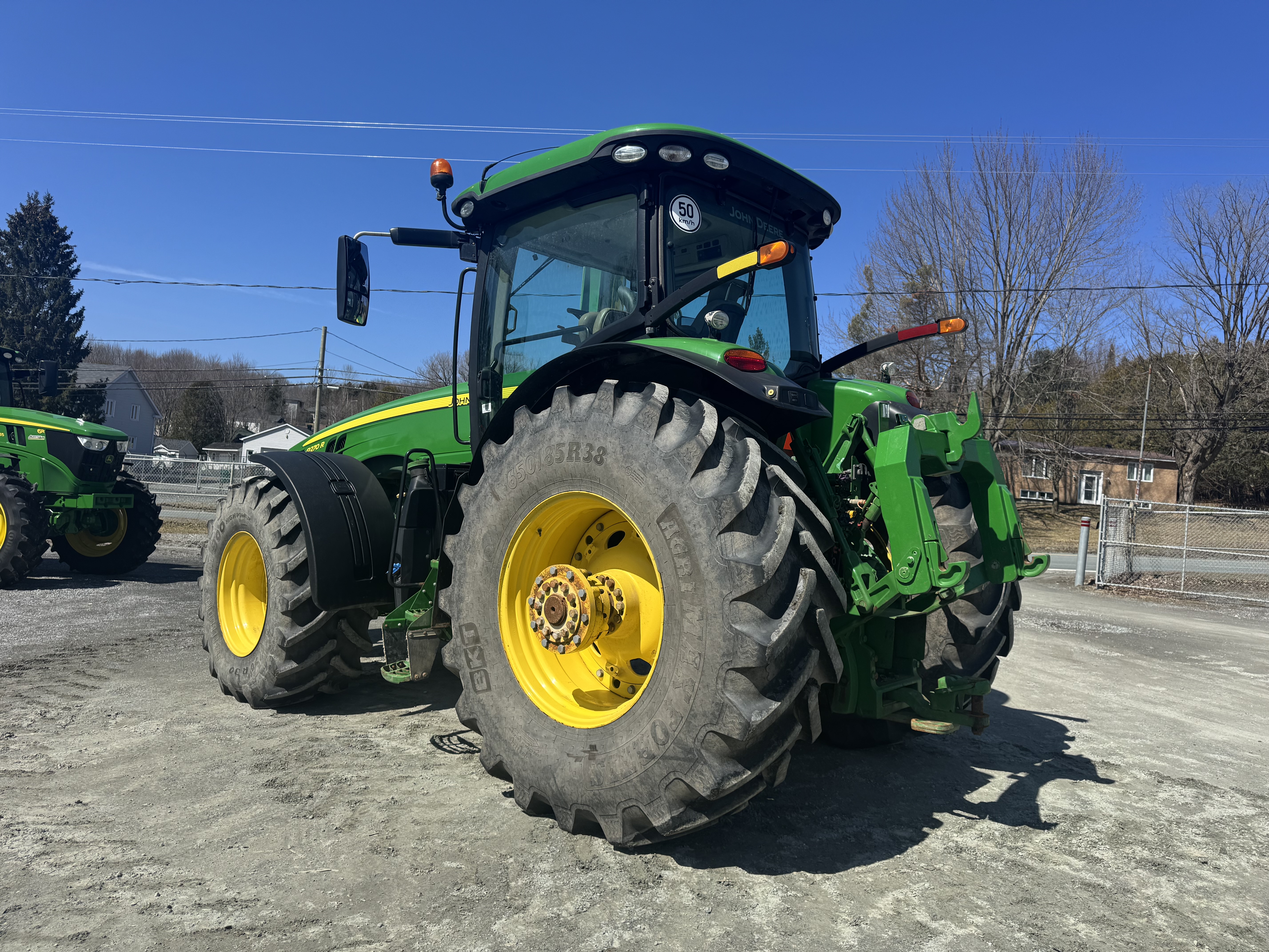 John Deere 8270R 