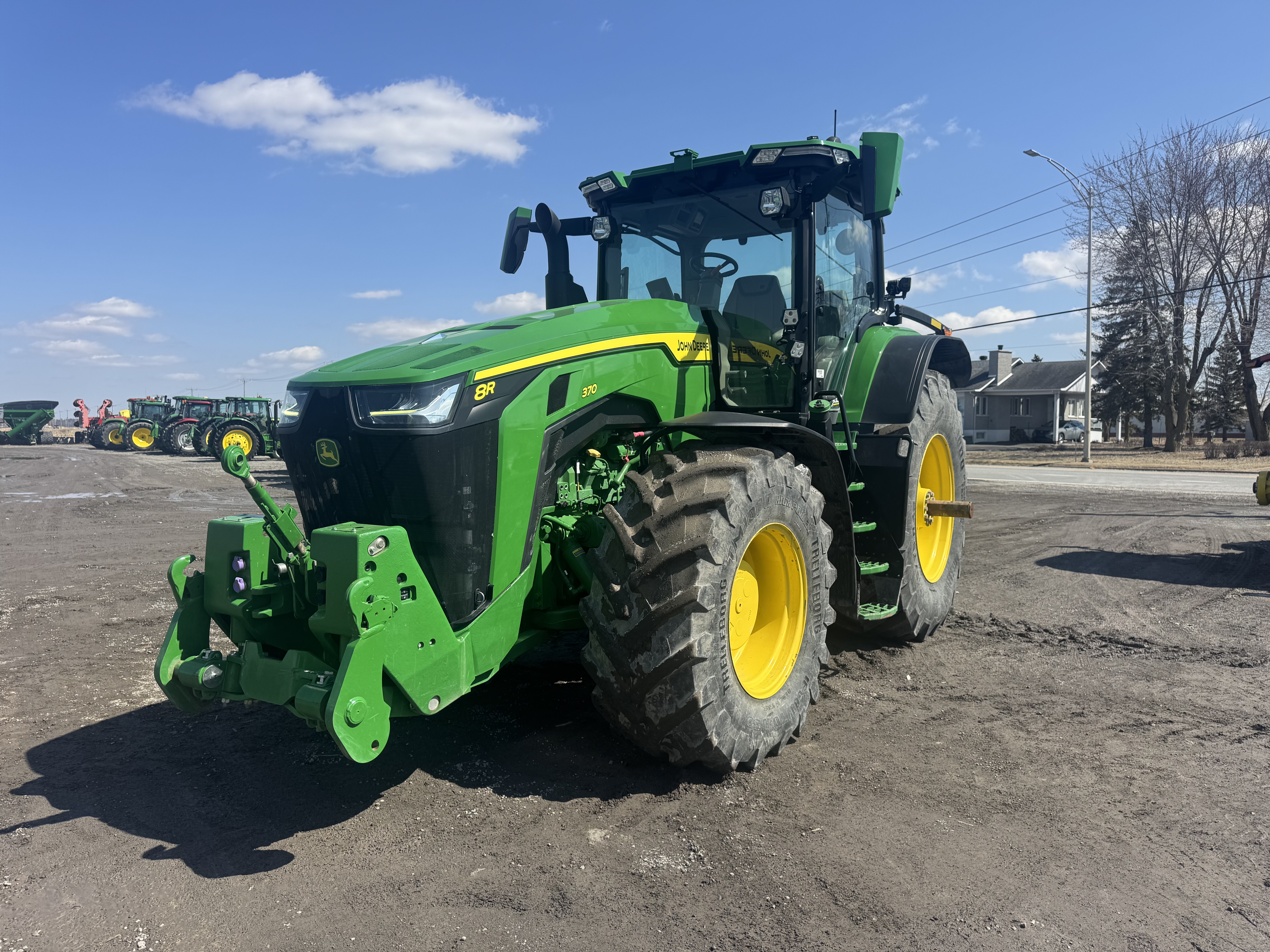 John Deere 8R 370 FRONT HITCH 