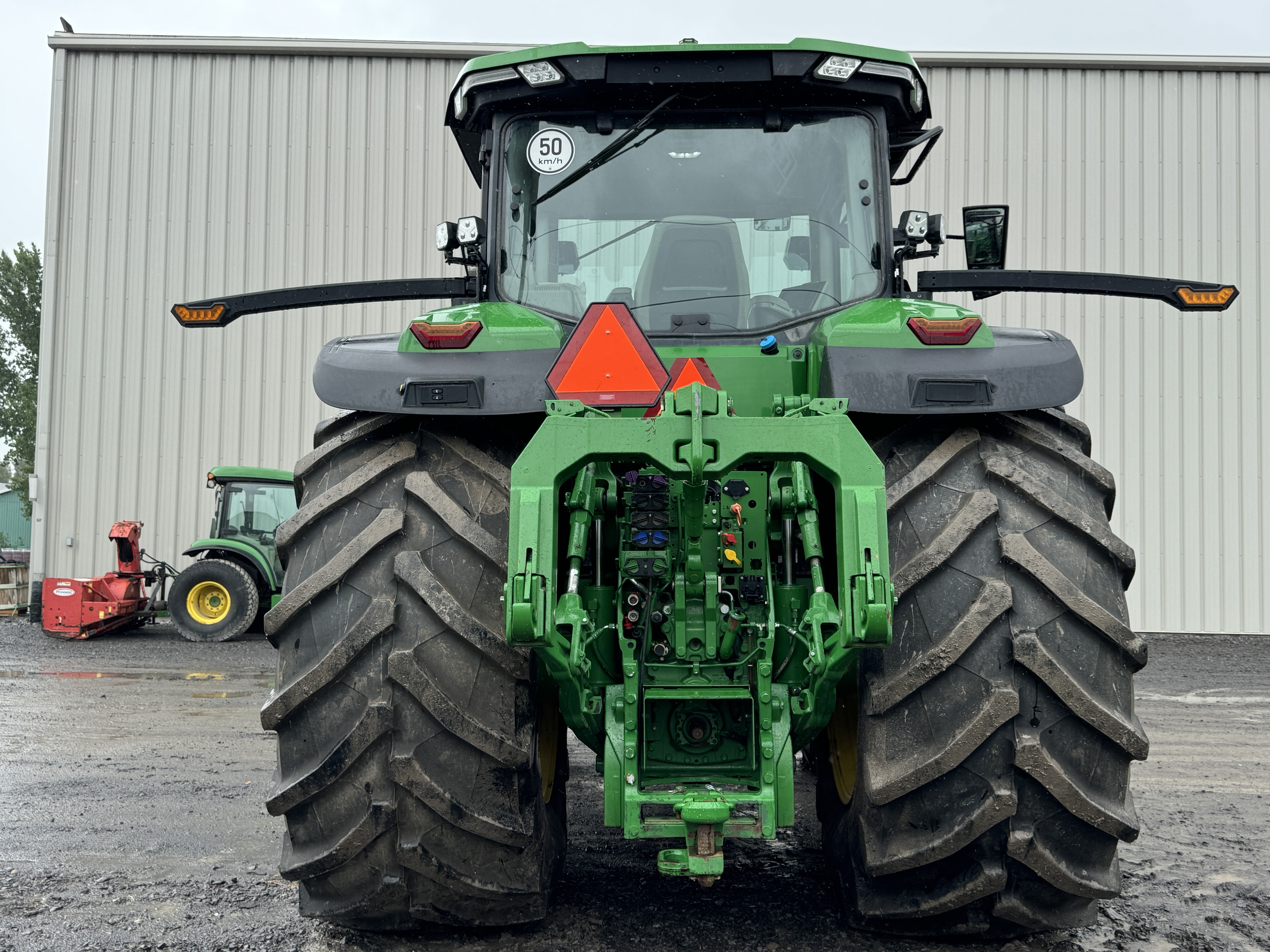 John Deere 8R 250