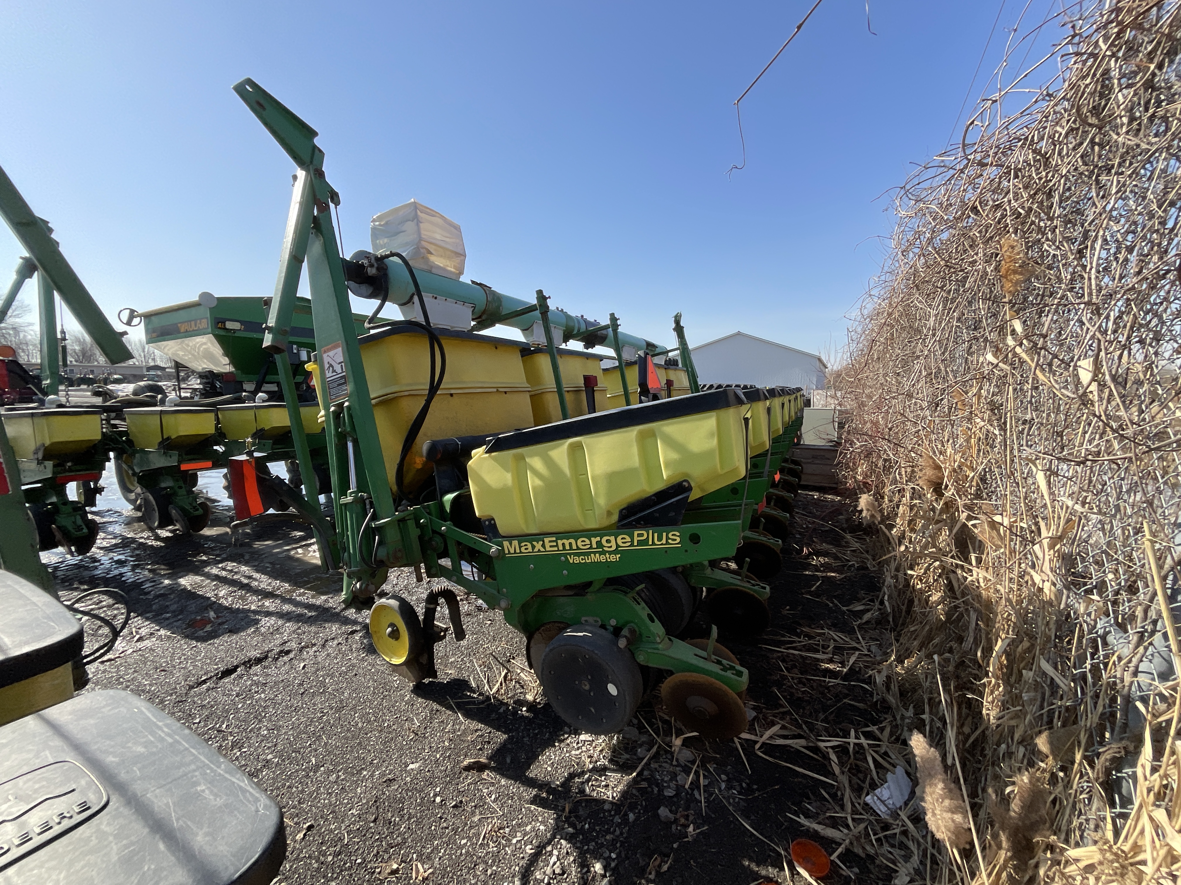 John Deere 1750