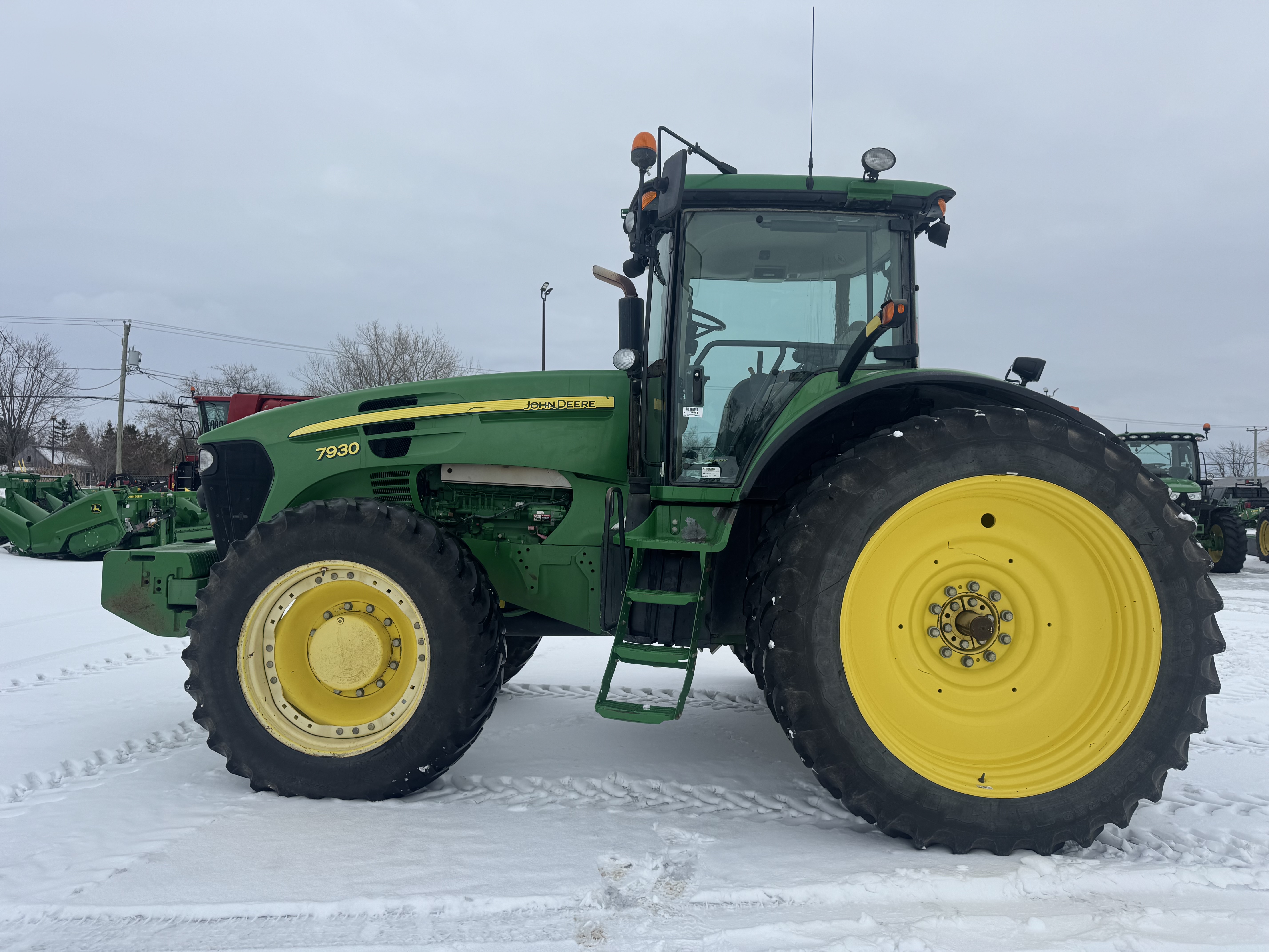 John Deere 7930
