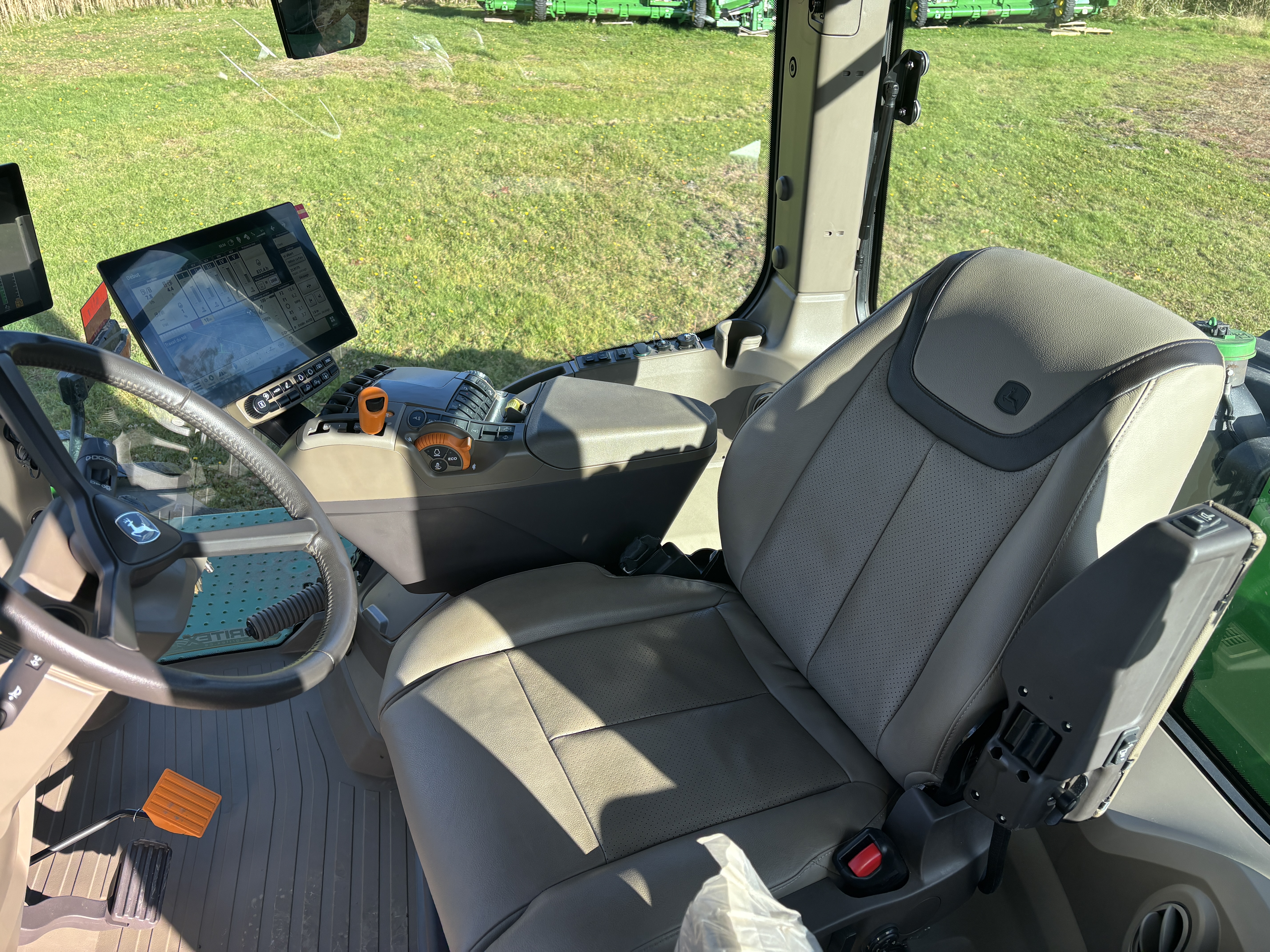 John Deere 9R 540 HITCH + PTO