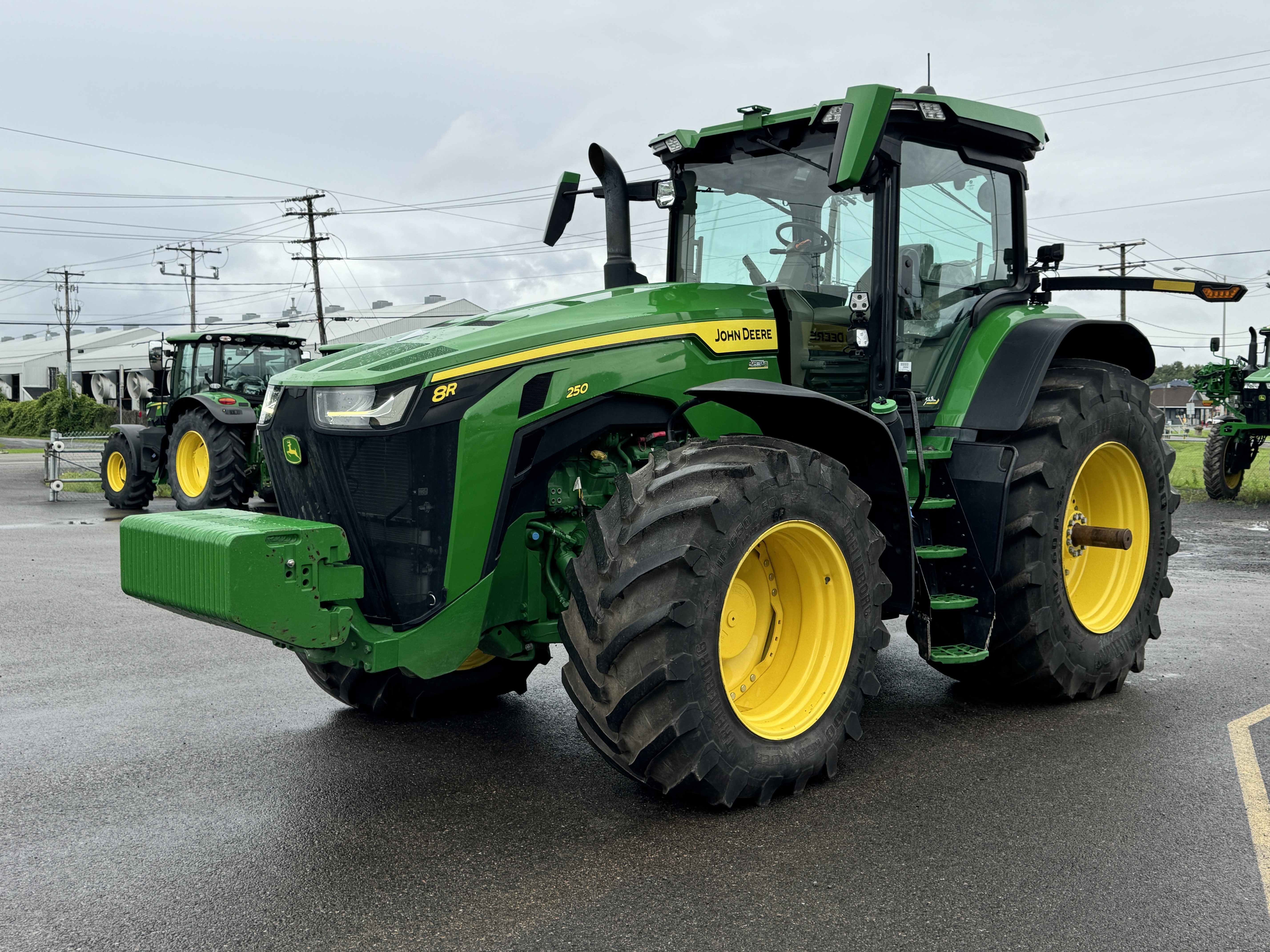 John Deere 8R 250