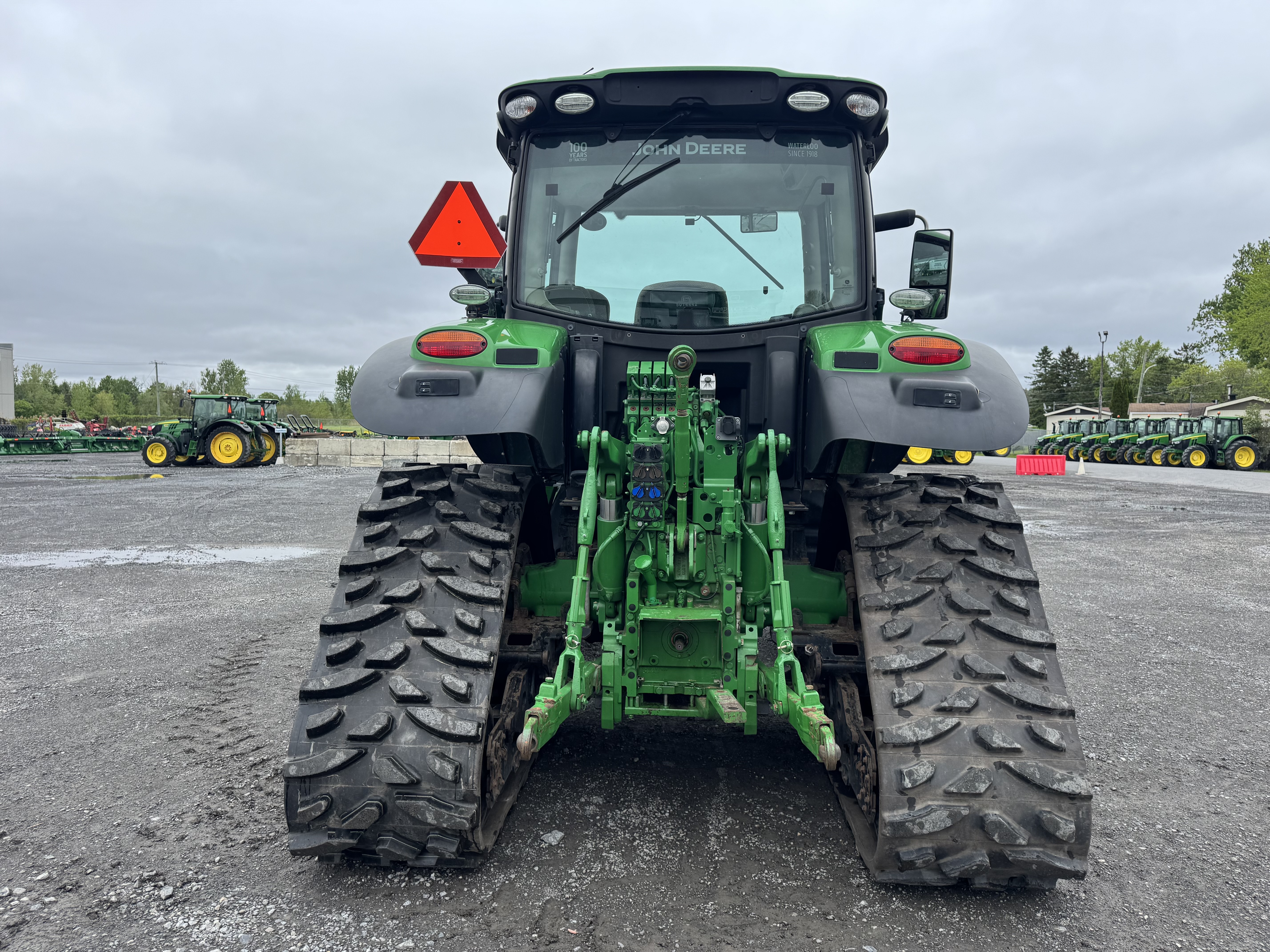 John Deere 6155R Track