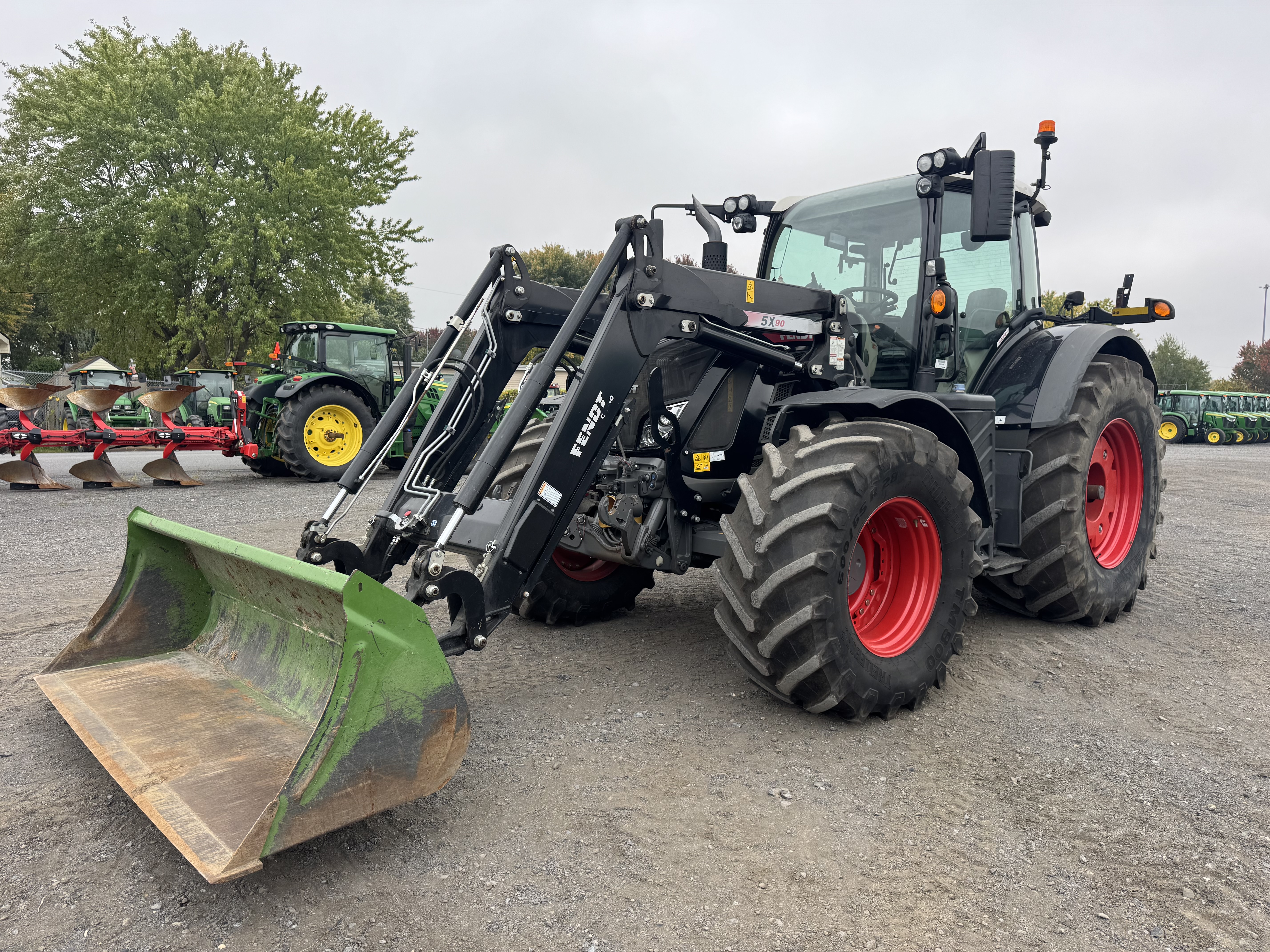 Fendt 724 FRT HITCH PTO