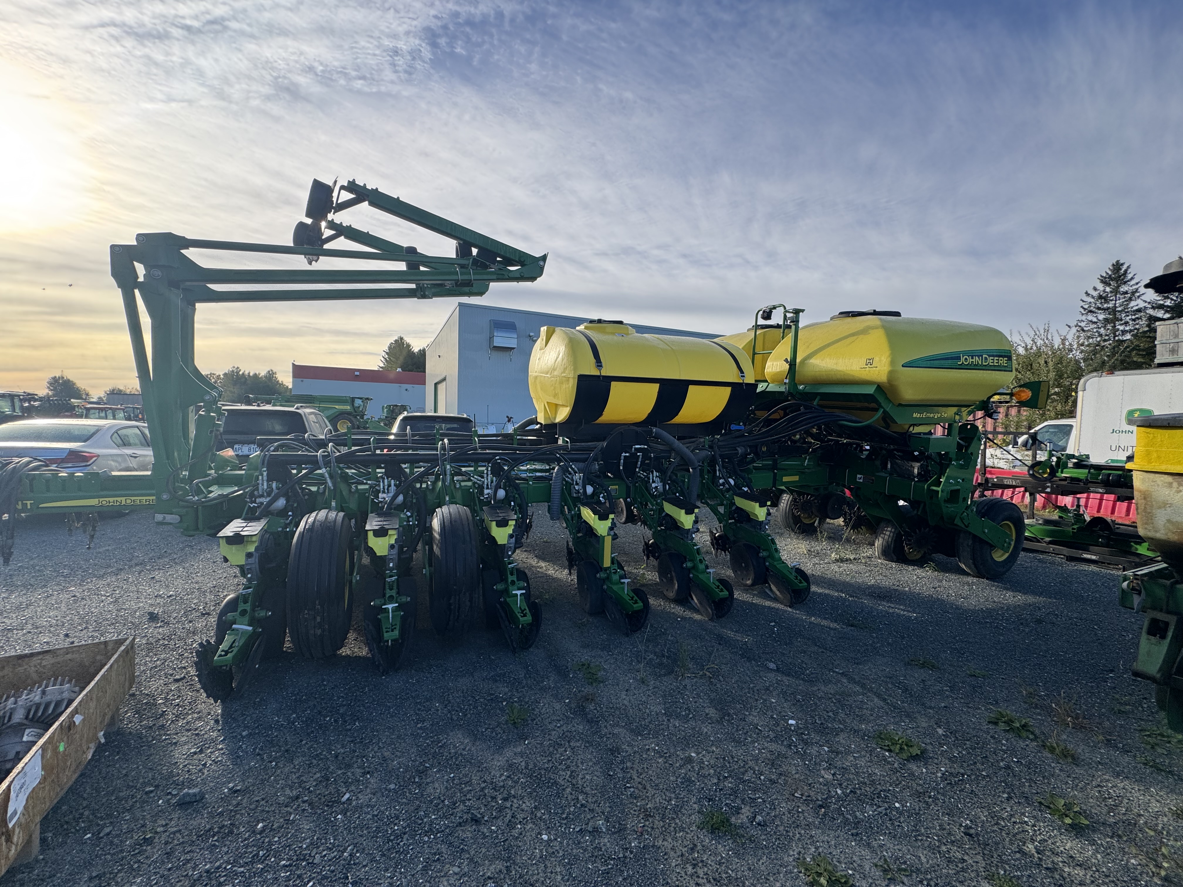 John Deere 1775NT 16R30