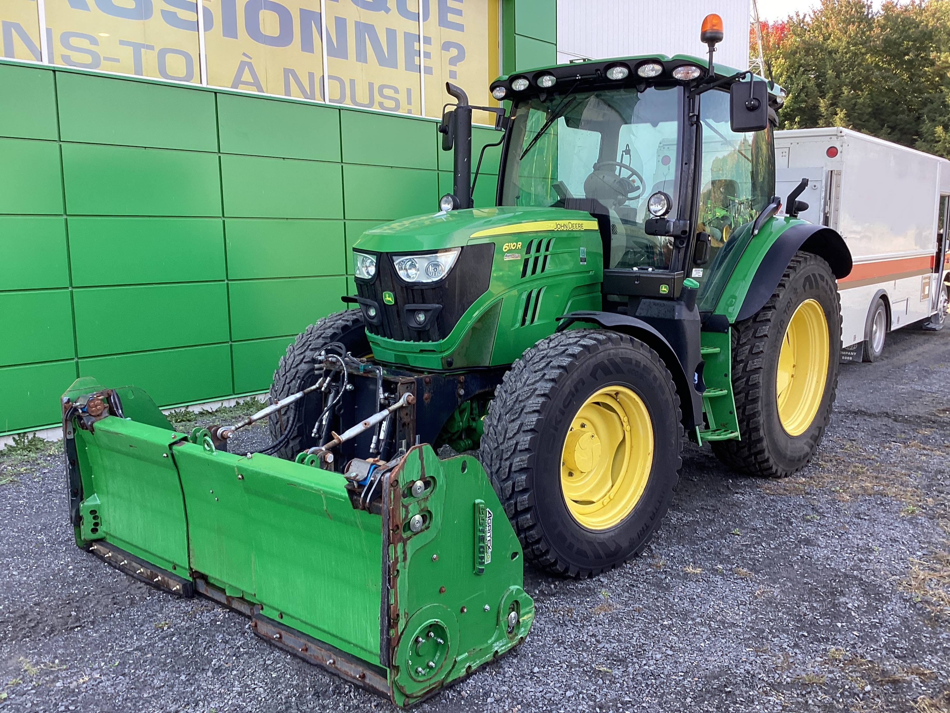 John Deere 6110R NOKIAN GRATTE PPCR