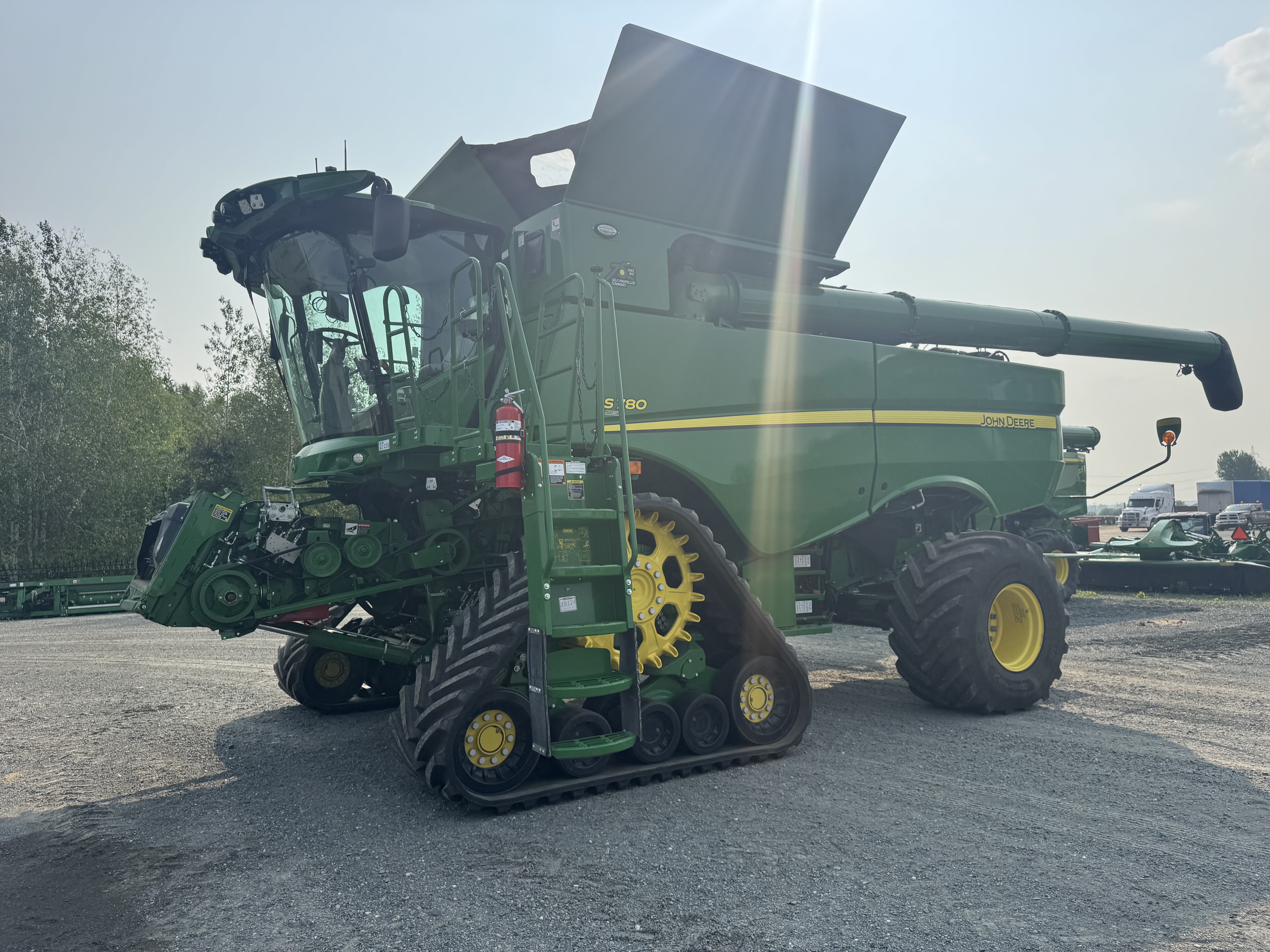 John Deere S780 TRACK