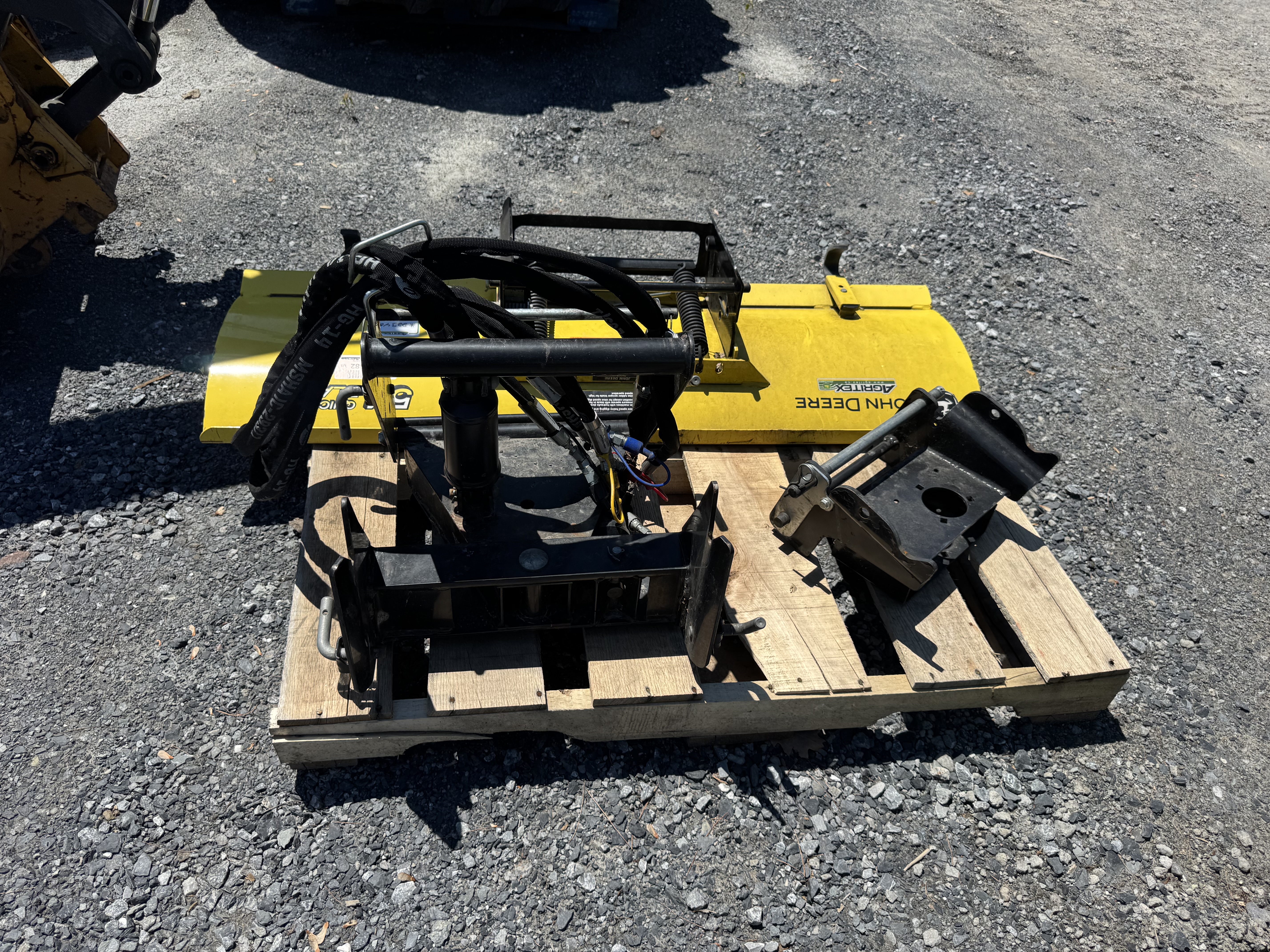John Deere GRATTE AVANT 54 POUR 1025R