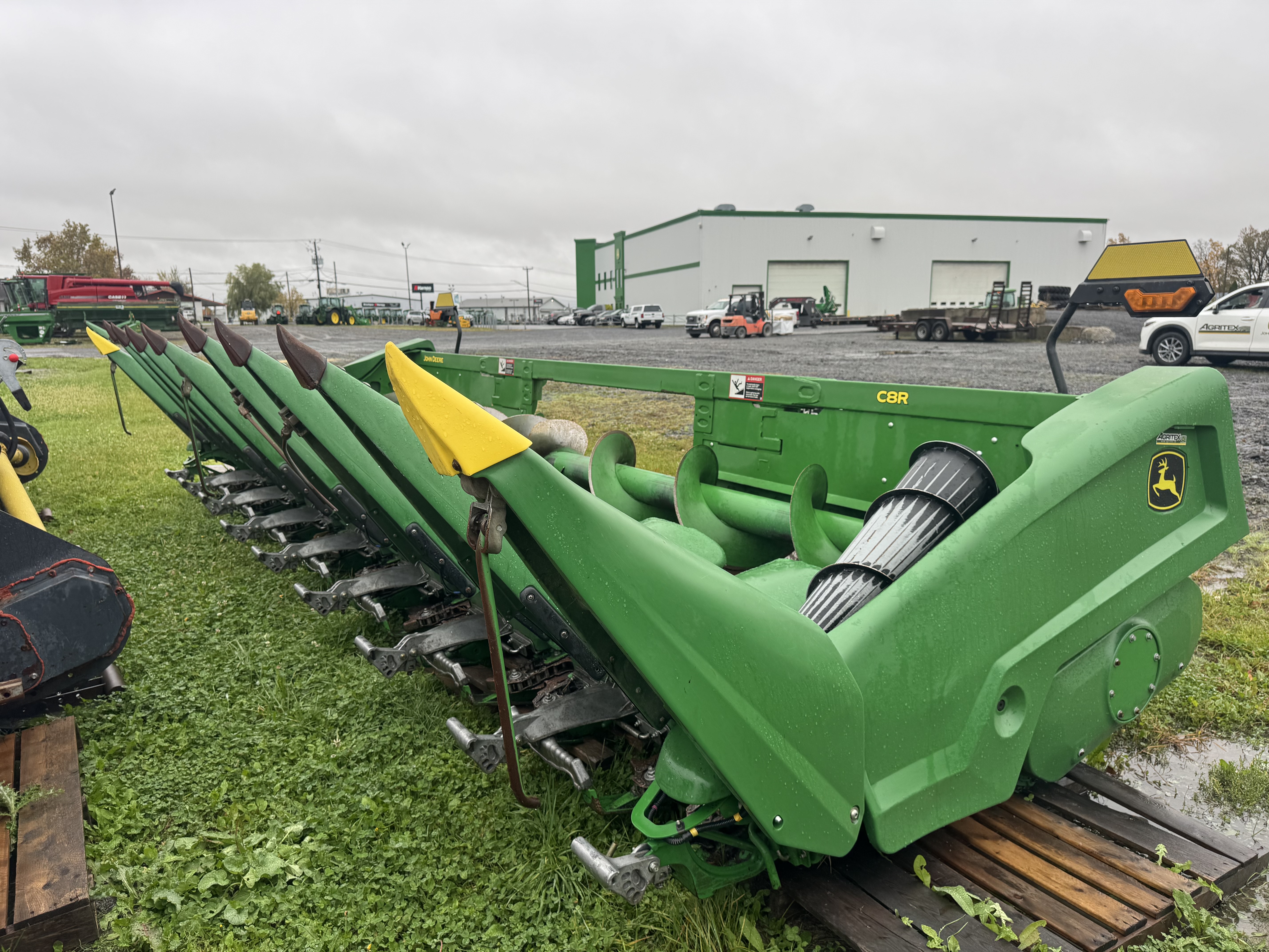 John Deere C8R