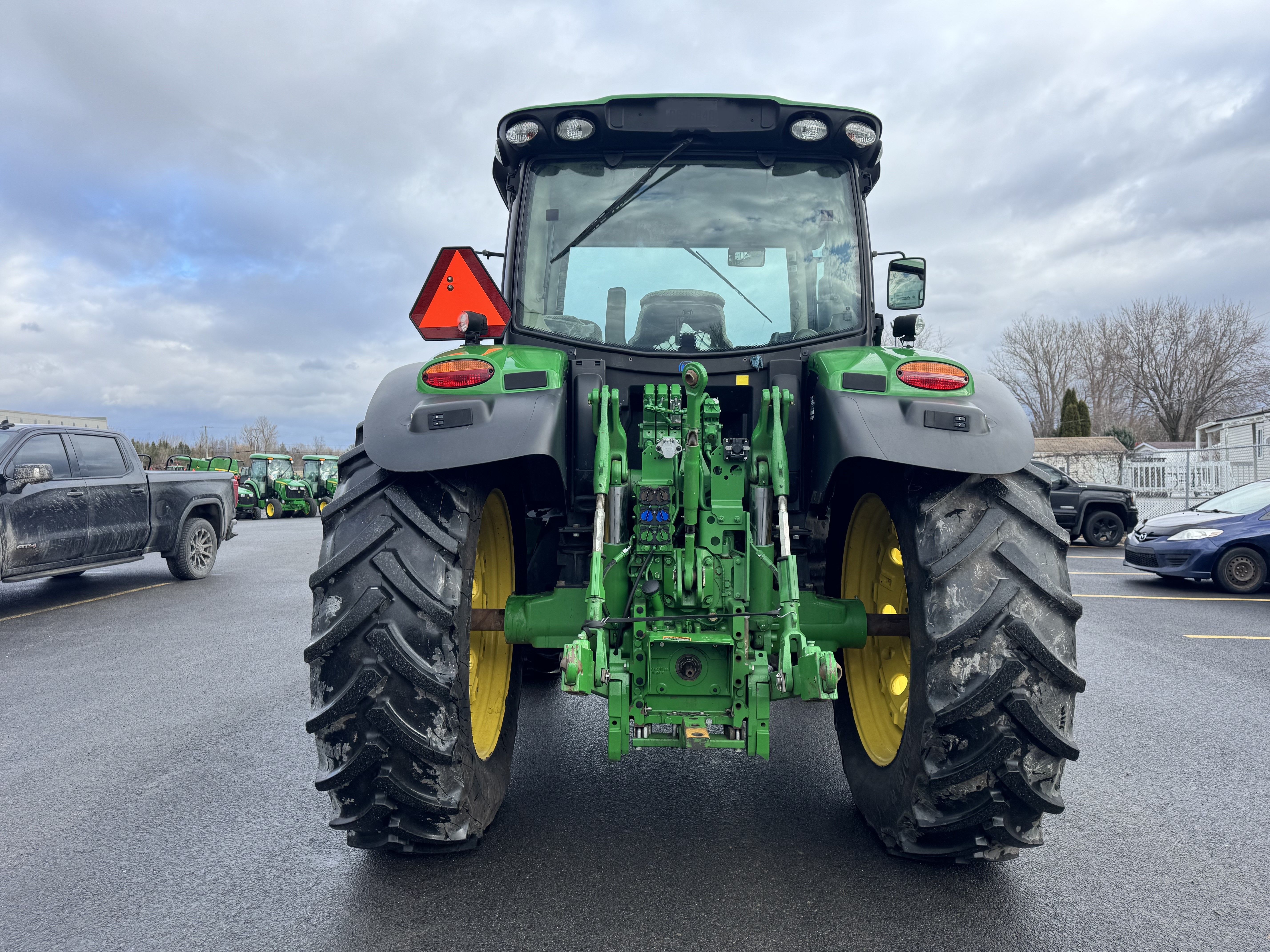 John Deere 6145R