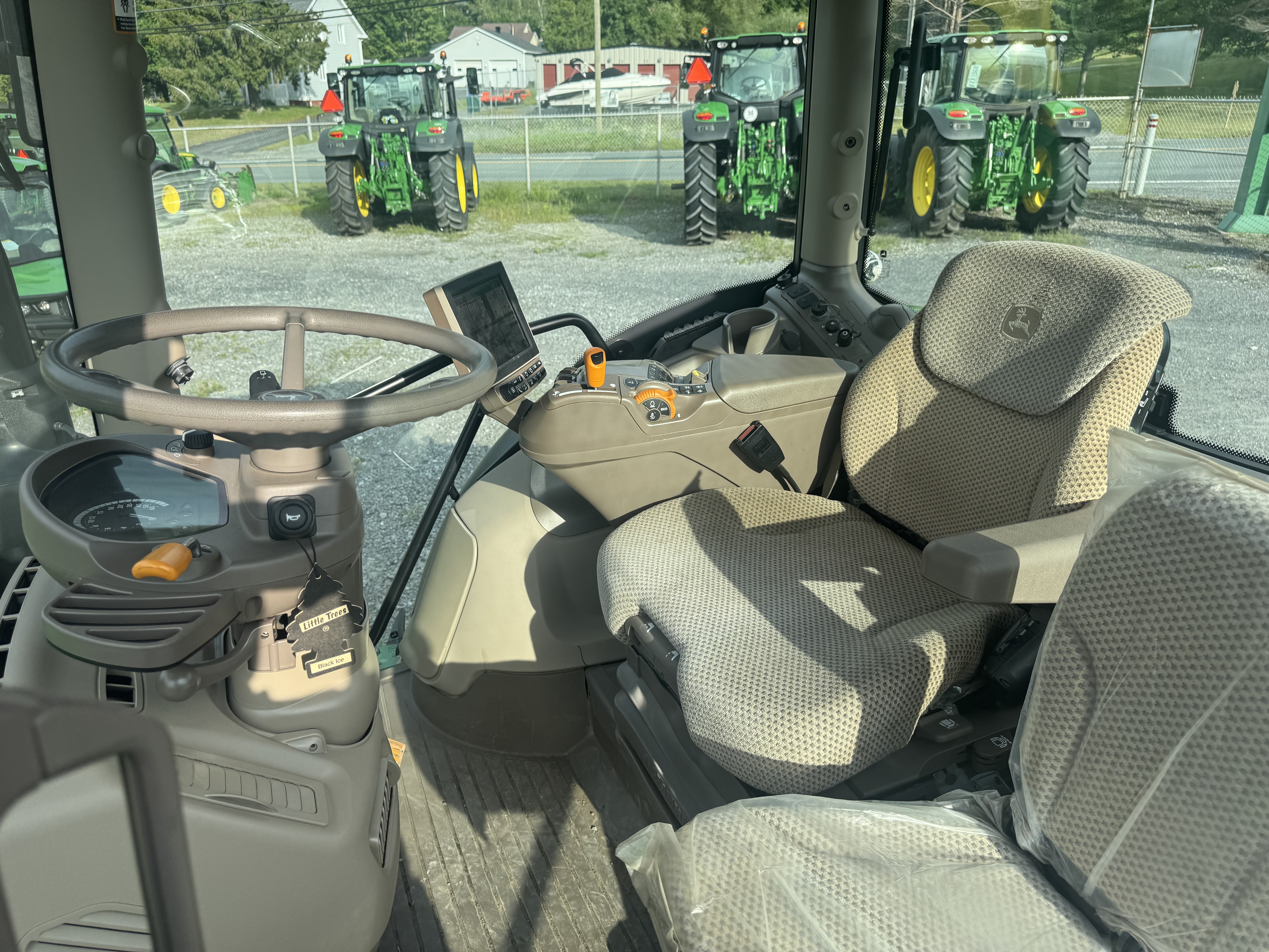 John Deere 6110R