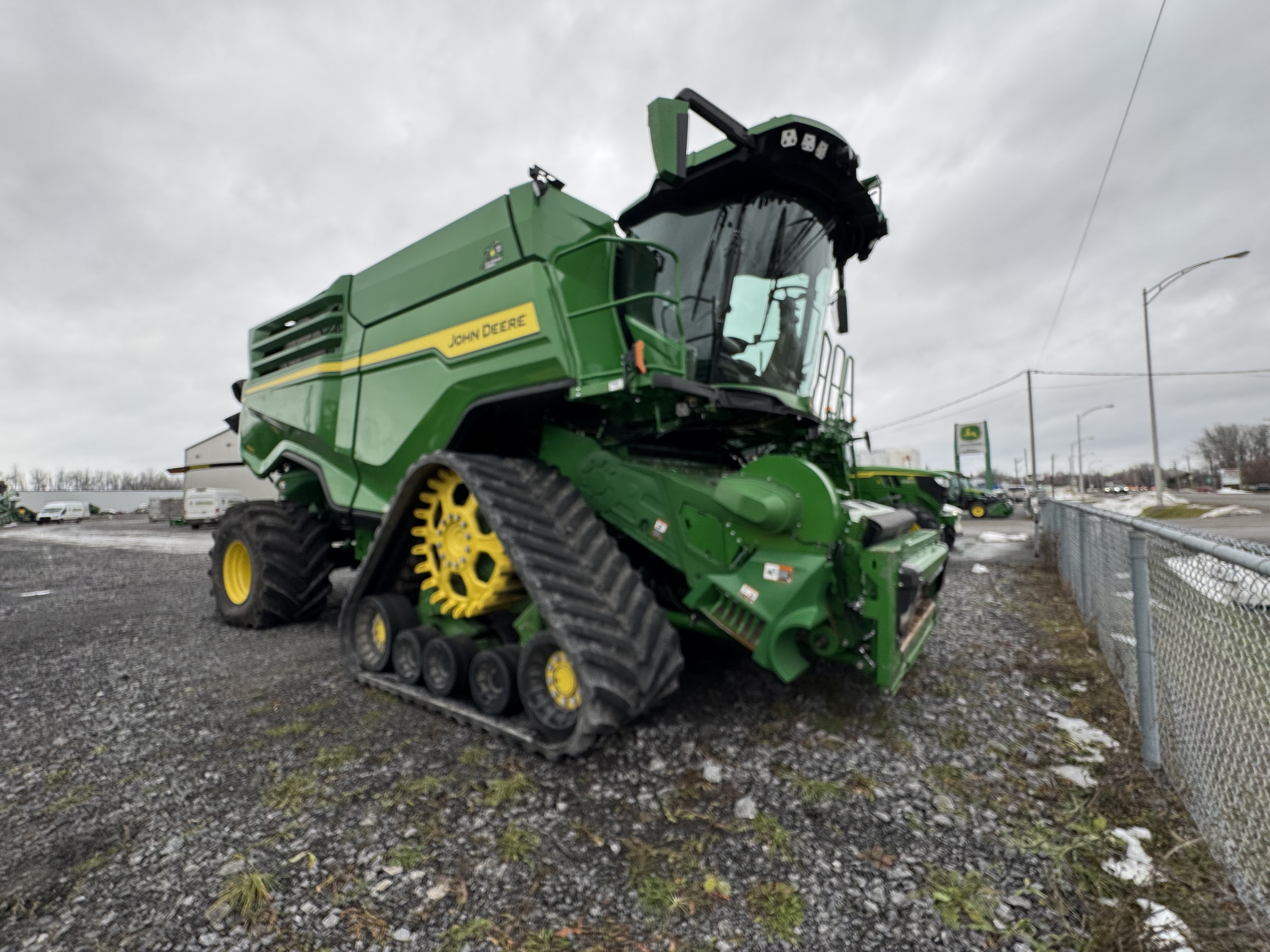 John Deere X9 1100 TRACK