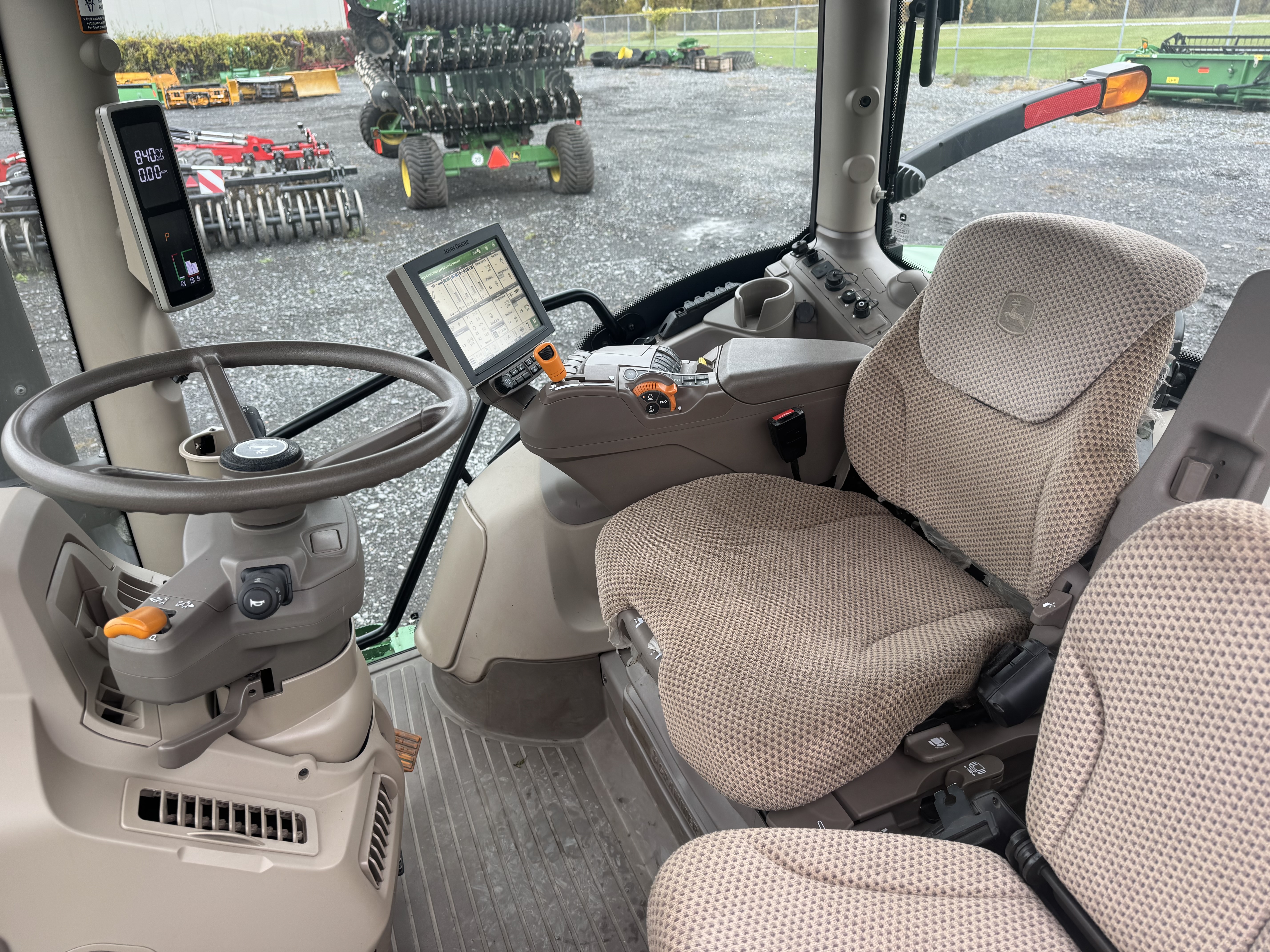 John Deere 6R 145