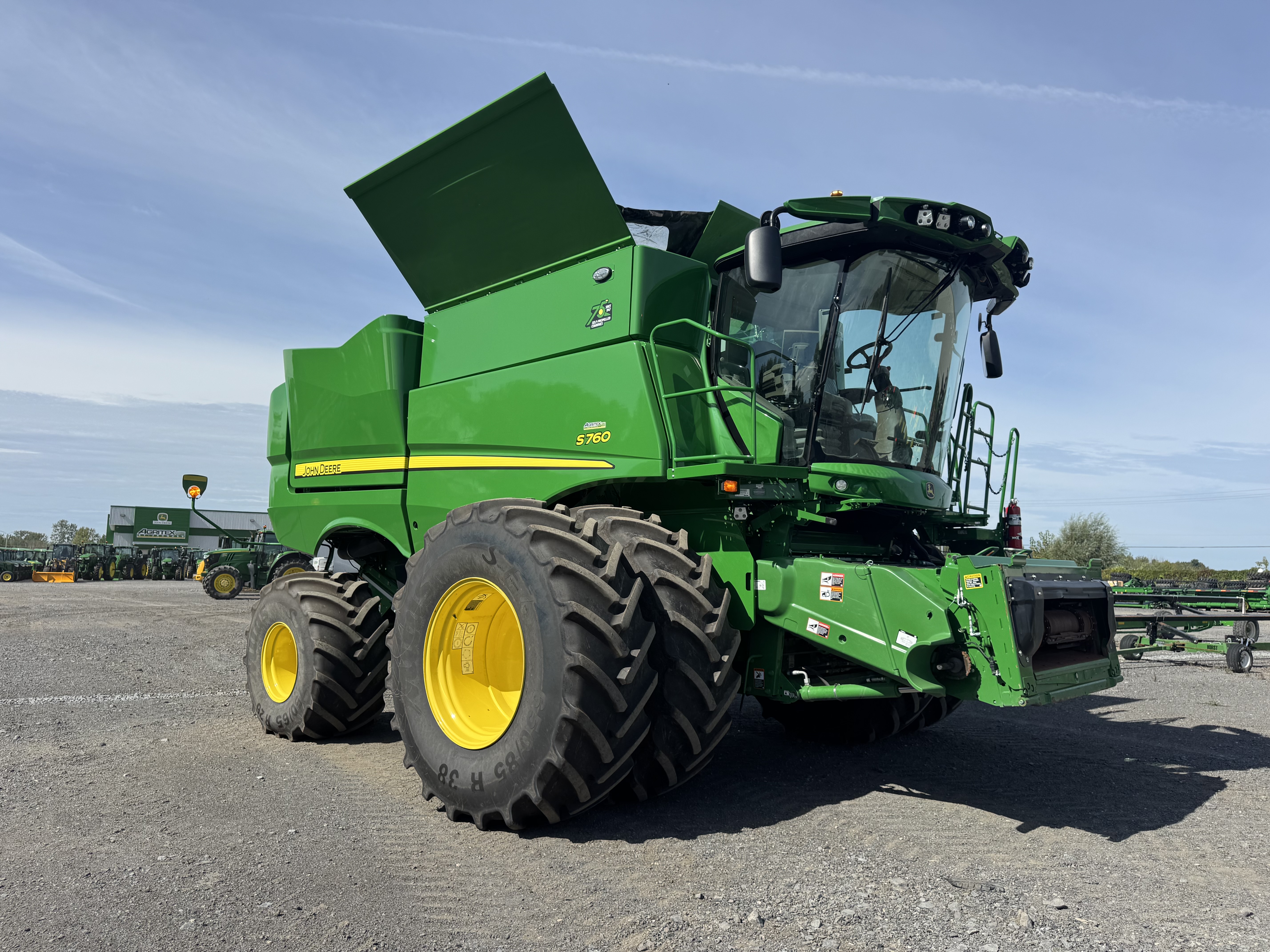 John Deere S760