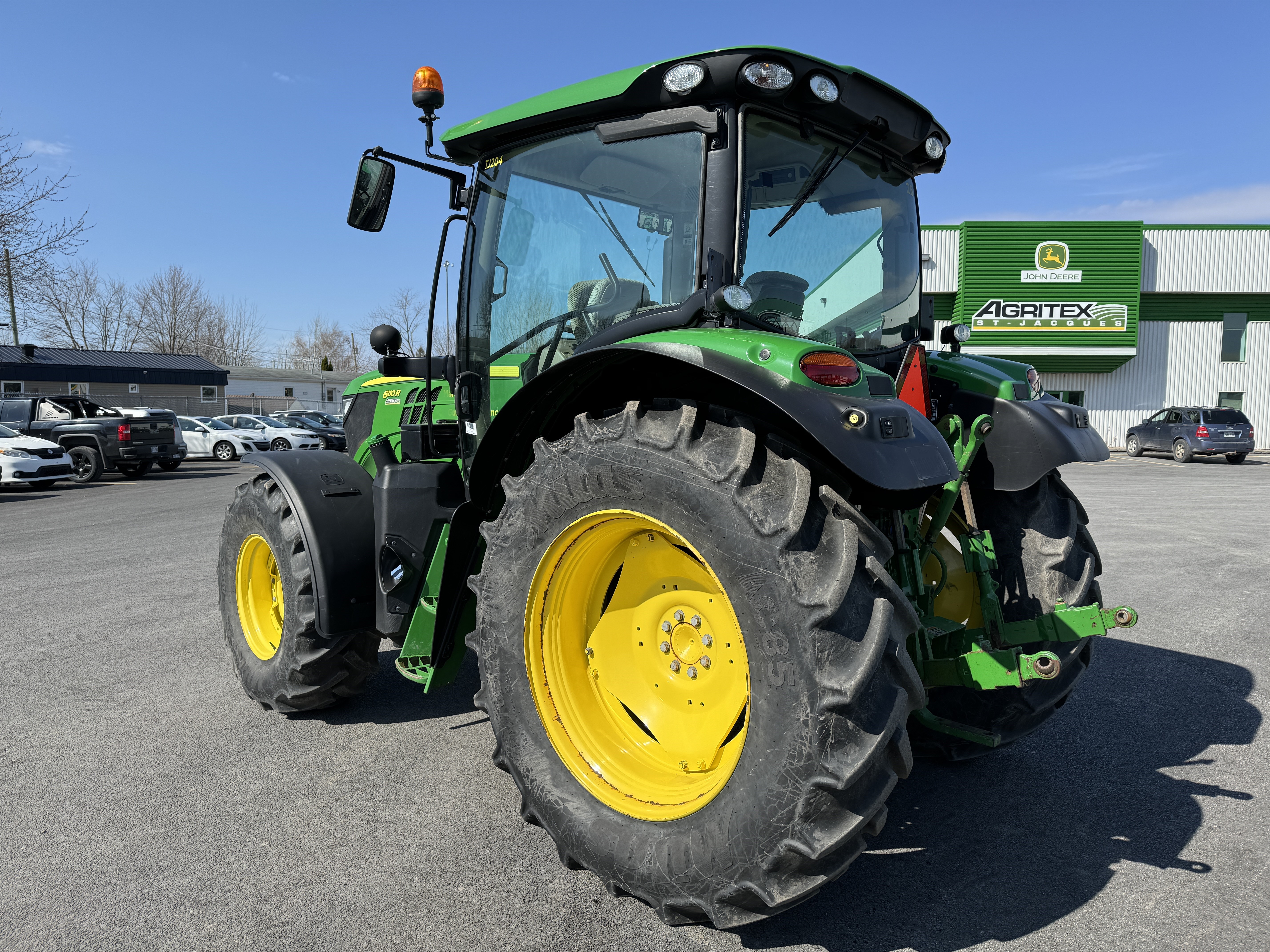 John Deere 6110R