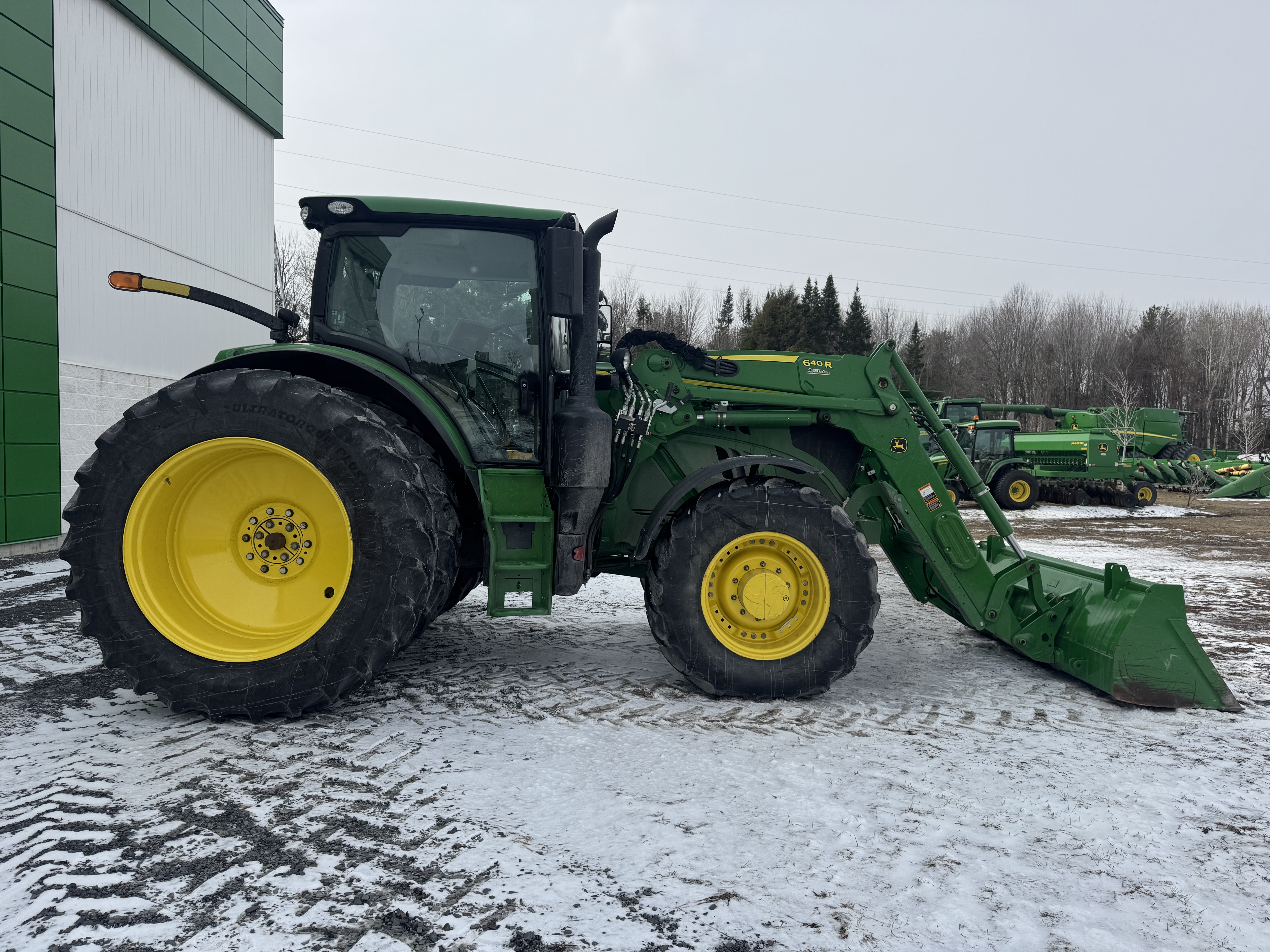 John Deere 6145R