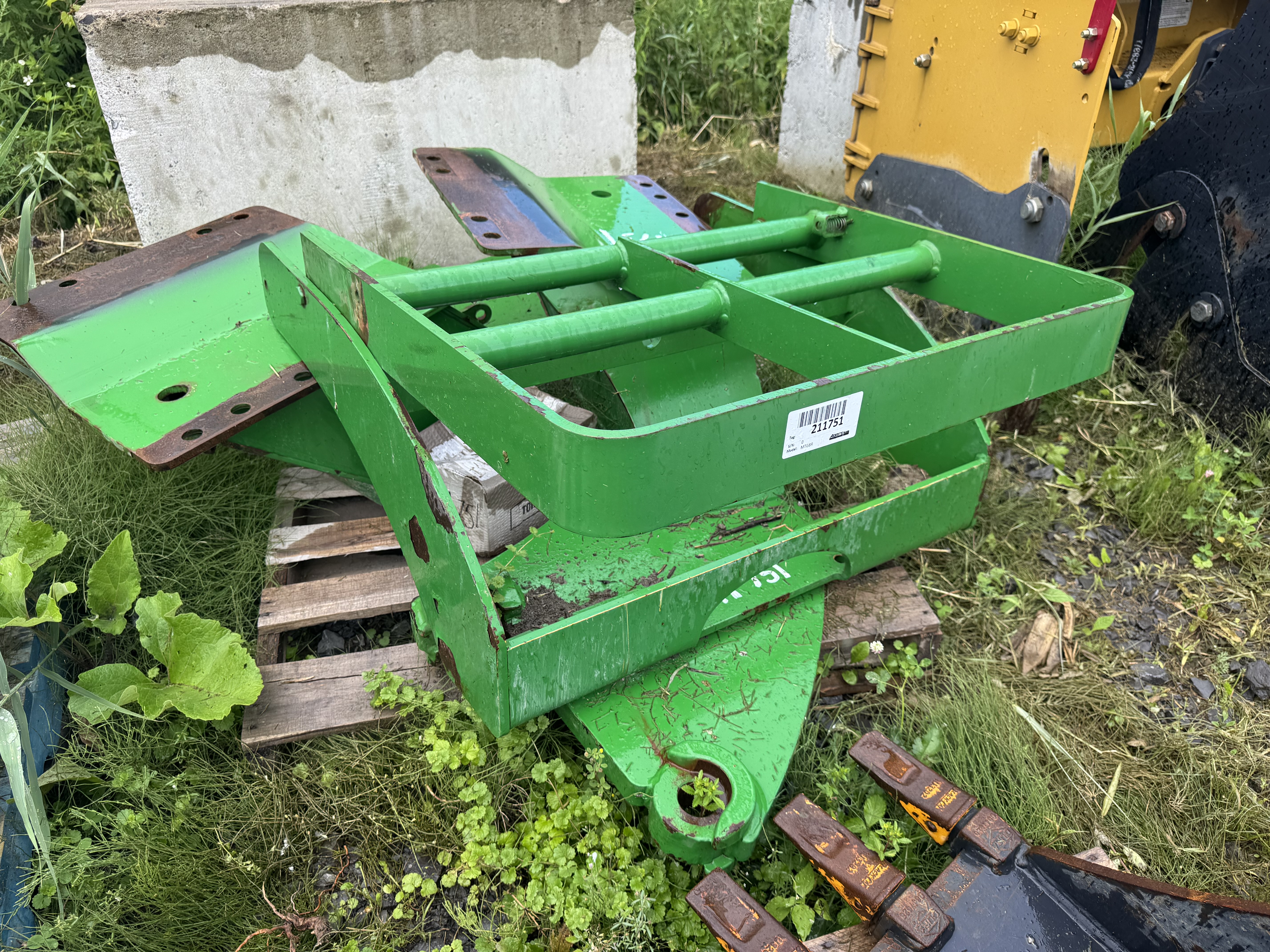 John Deere MTG8R