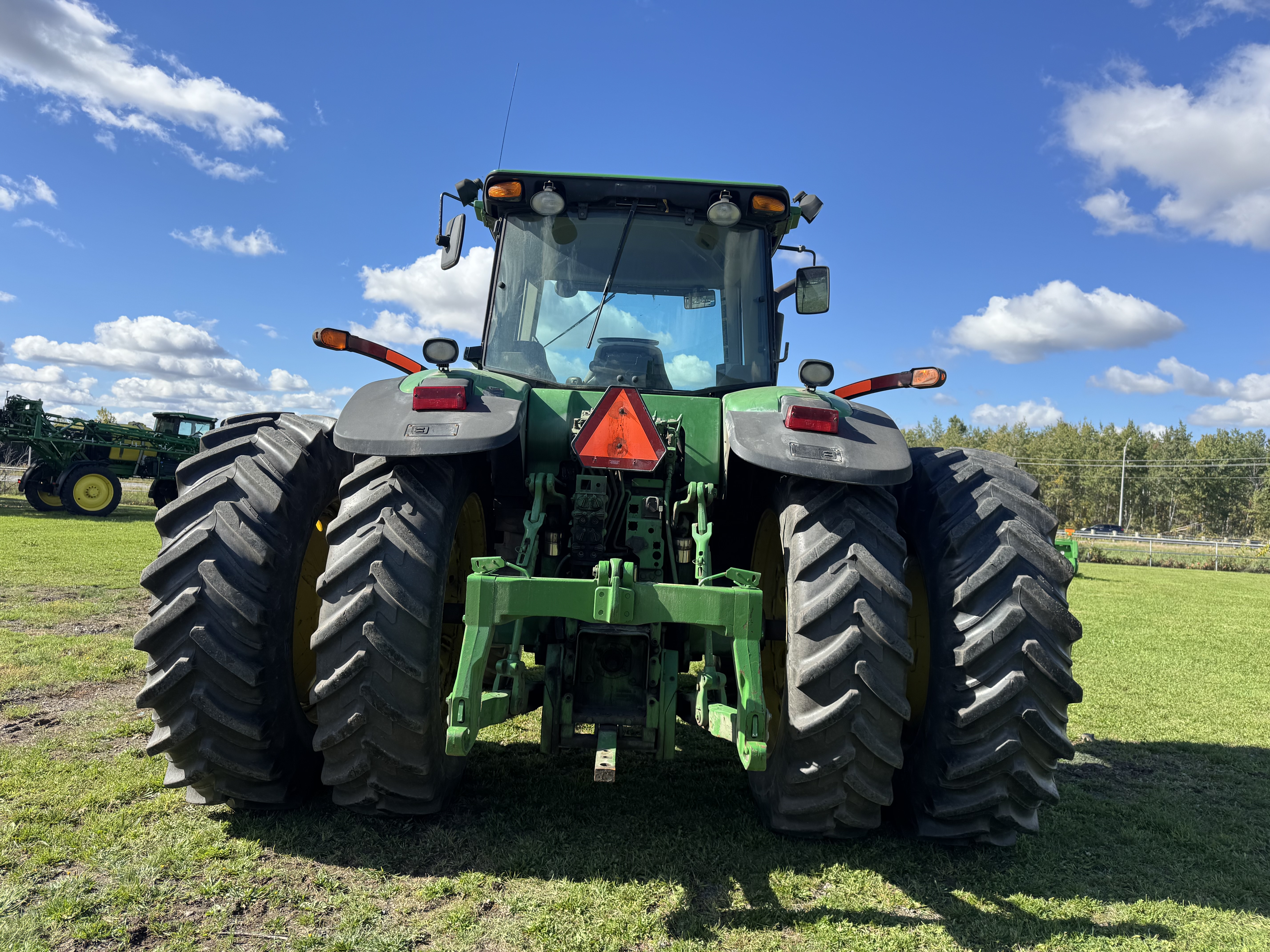 John Deere 7830