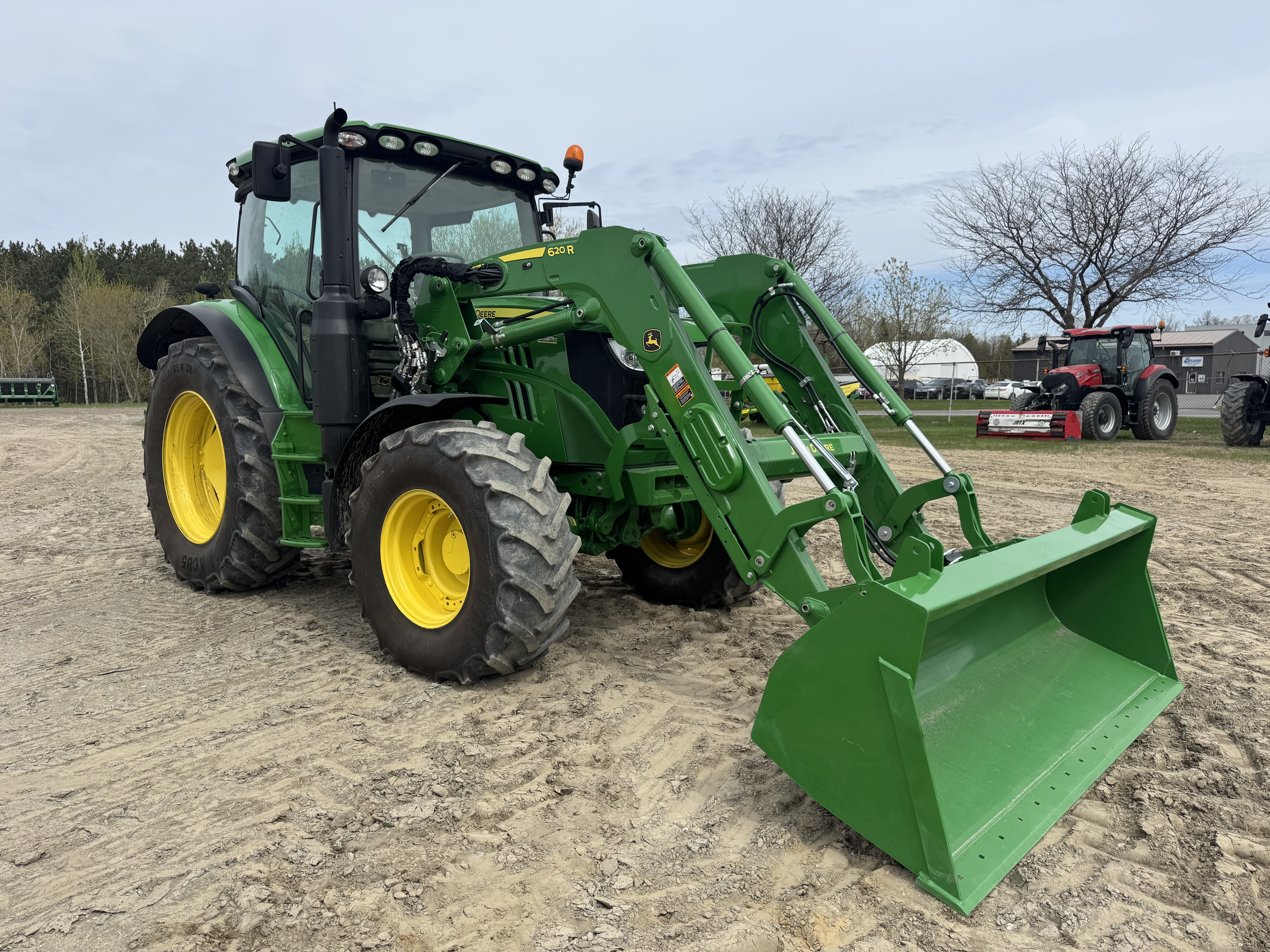 John Deere 6110R LOADER NSL