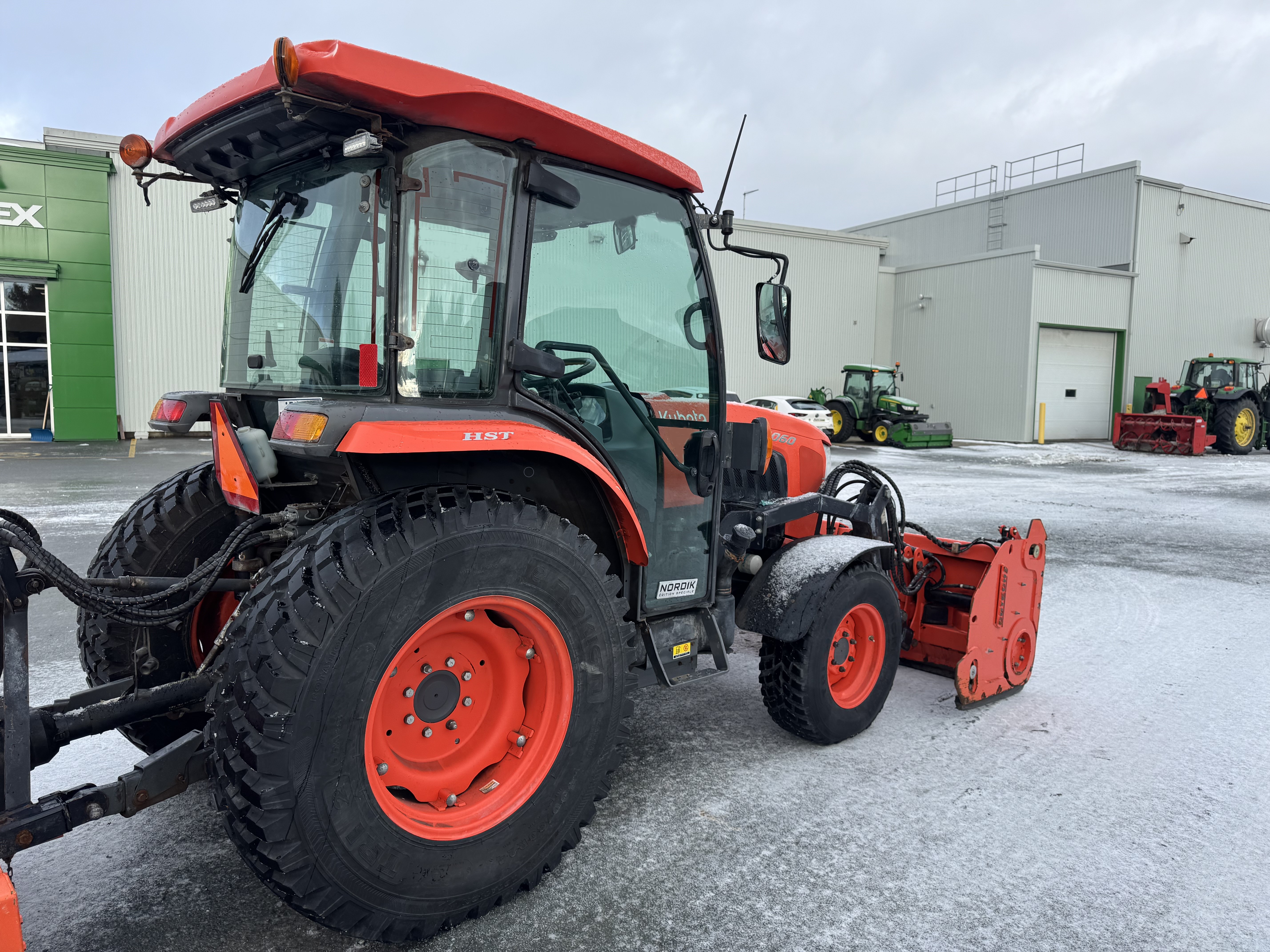 Kubota L6060 GRATTE NOKIAN