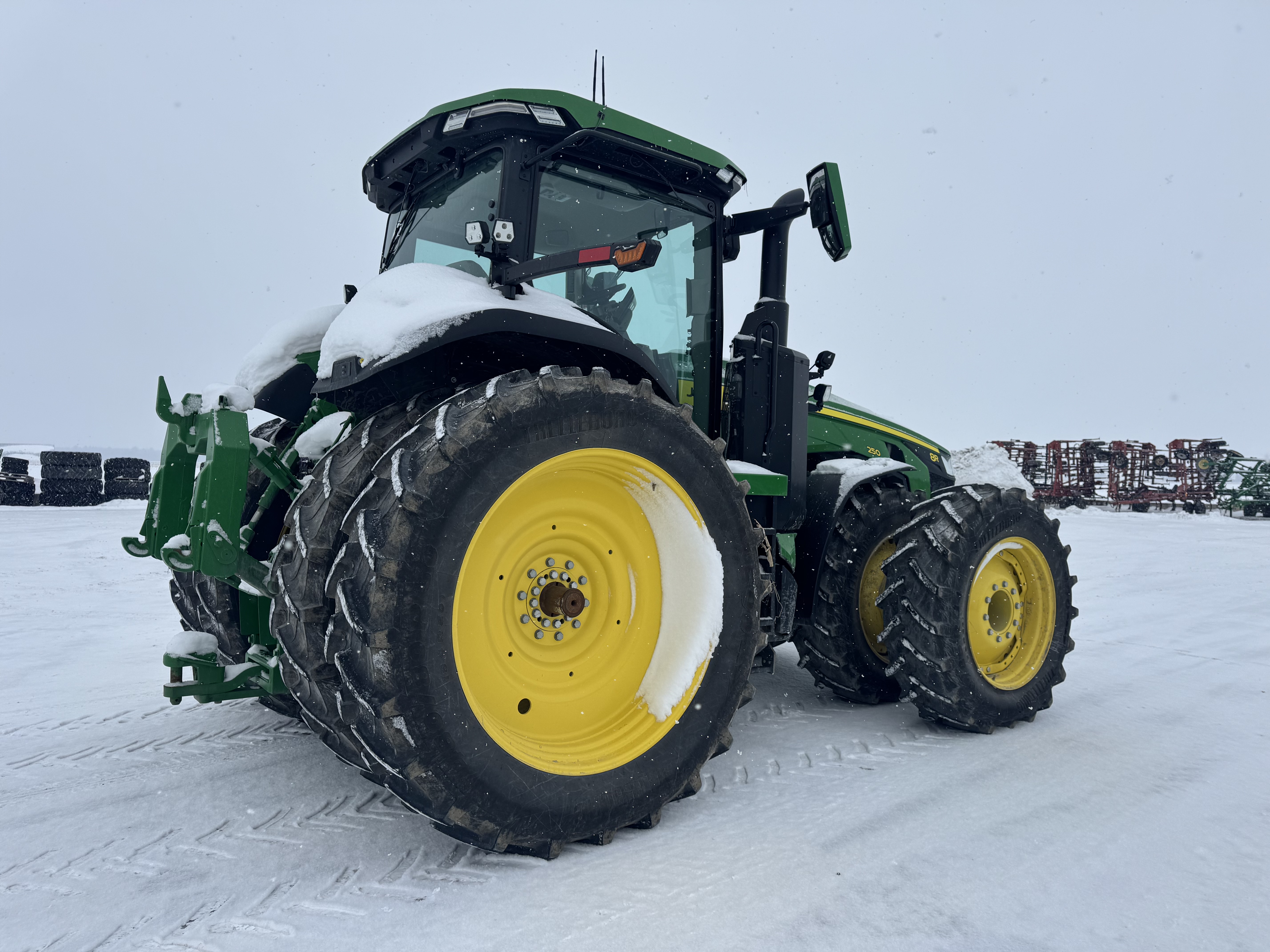 John Deere 8R 250