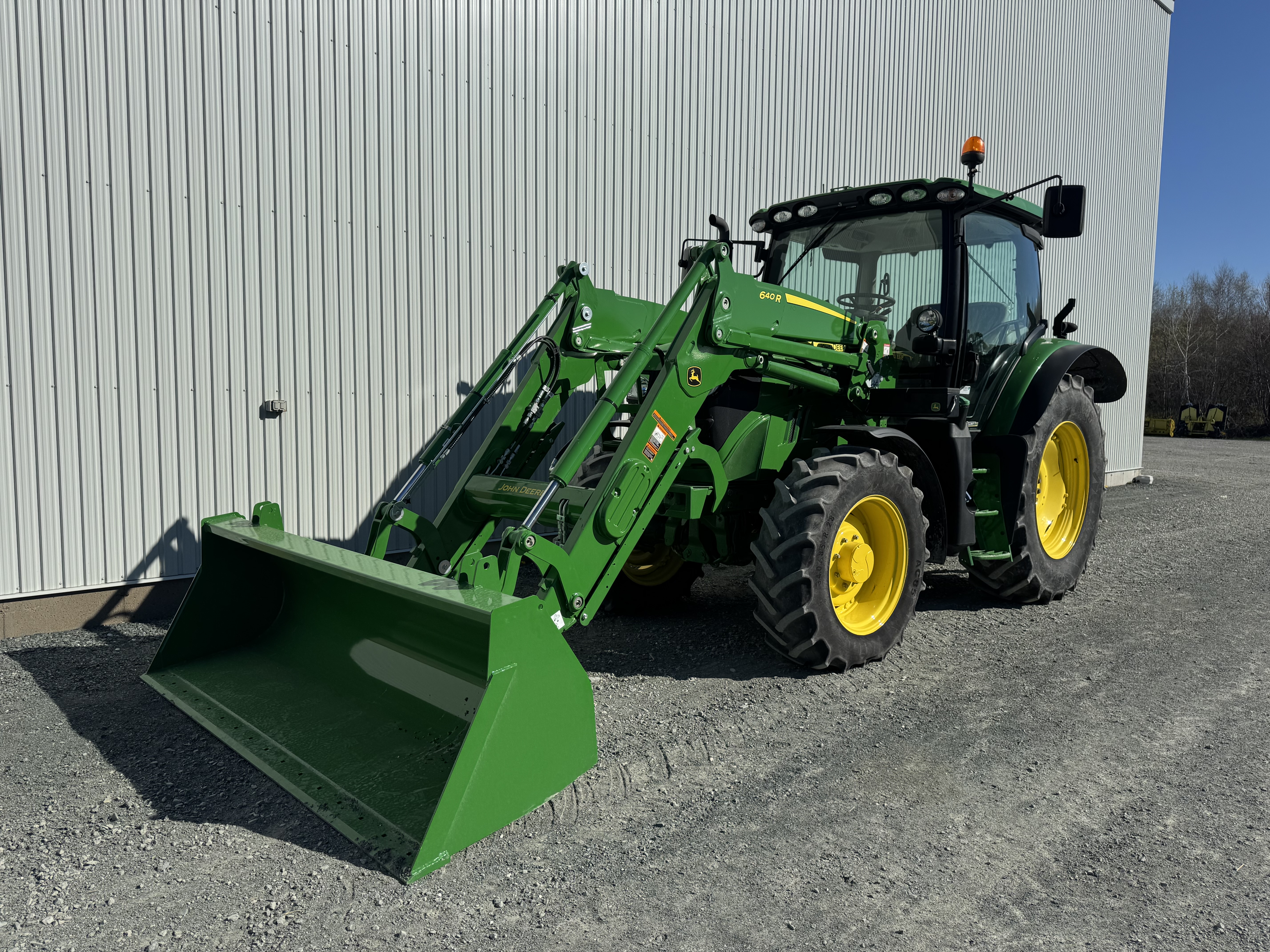 John Deere 6120R