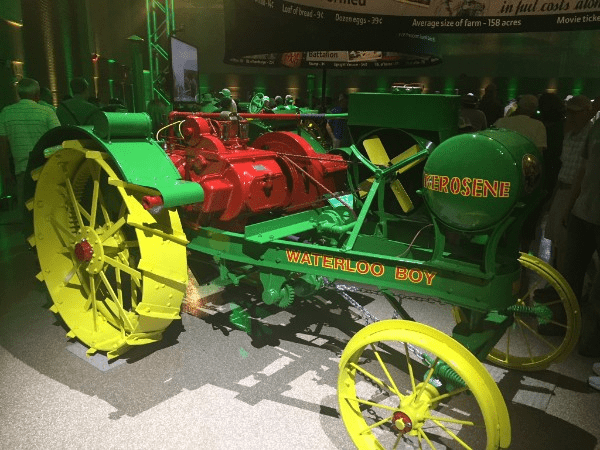 LE tracteur qui fait naître cette grande aventure il y a 100 ans.